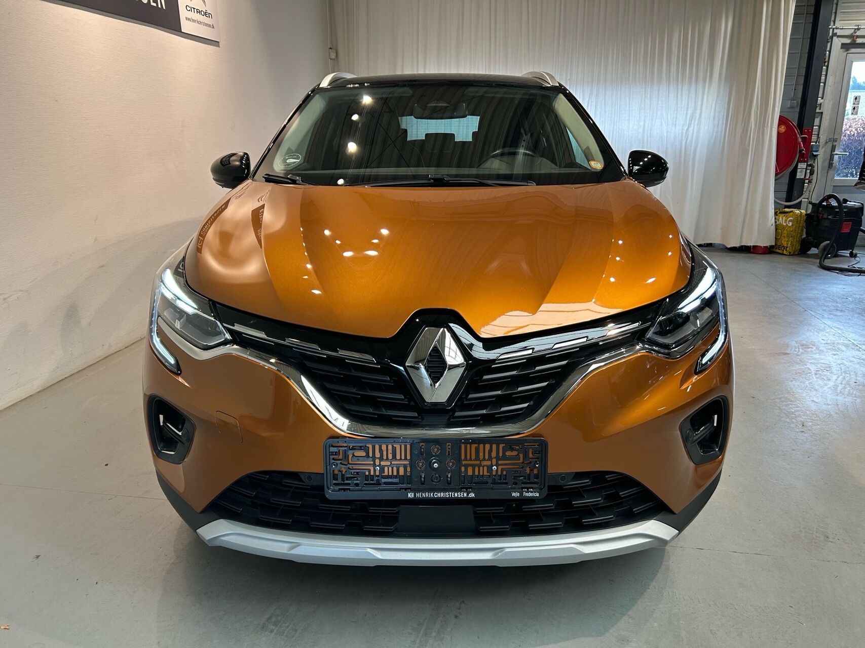 Billede af Renault Captur 1,6 E-TECH  Plugin-hybrid Intens 160HK 5d Aut.