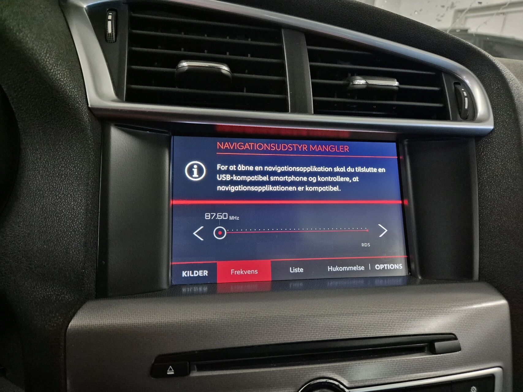 Billede af Citroën C4 1,6 Blue HDi Millesime start/stop 100HK 5d