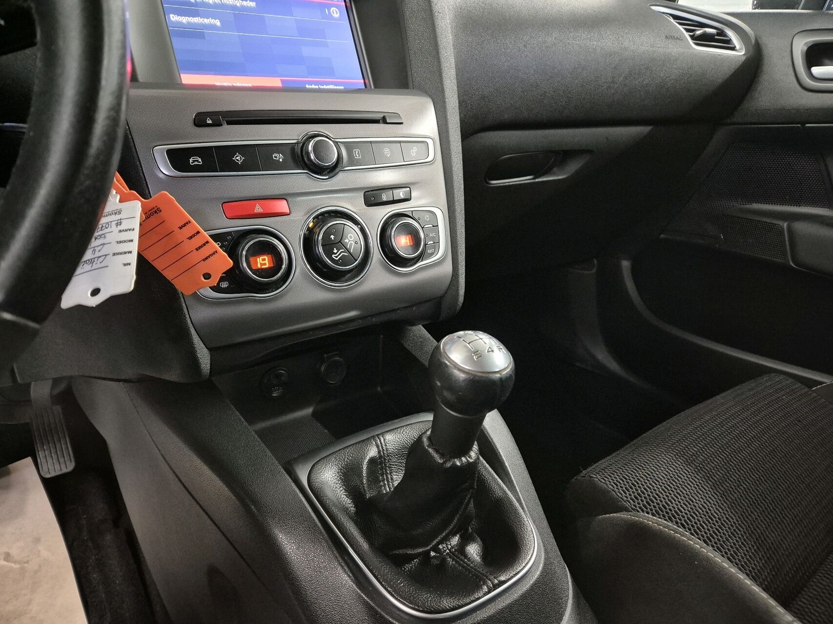 Billede af Citroën C4 1,6 Blue HDi Millesime start/stop 100HK 5d