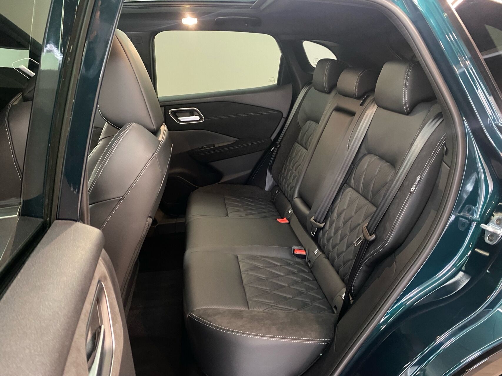 Billede af Nissan QASHQAI QASHQAI MY25,5 Mild-Hybrid 158 Xtronic 2 WD Tekna PLU