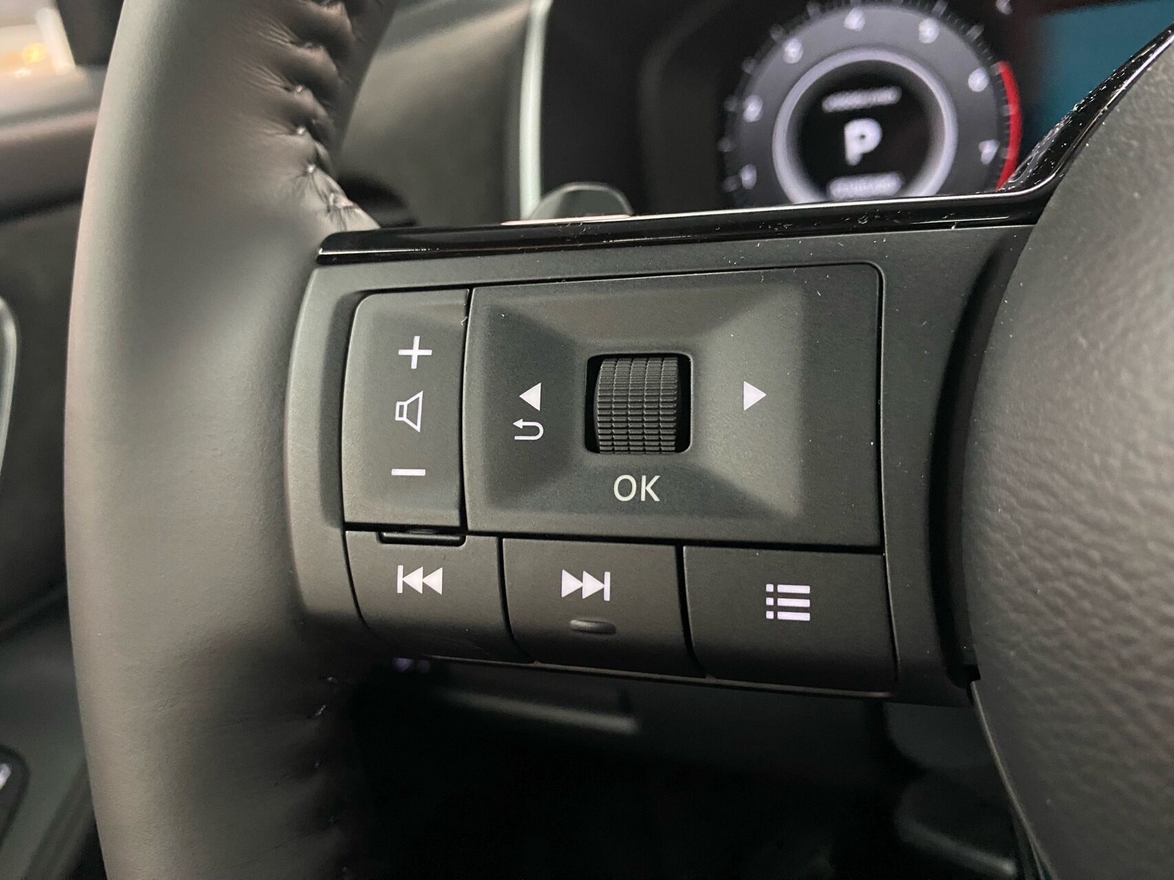 Billede af Nissan QASHQAI QASHQAI MY25,5 Mild-Hybrid 158 Xtronic 2 WD Tekna PLU