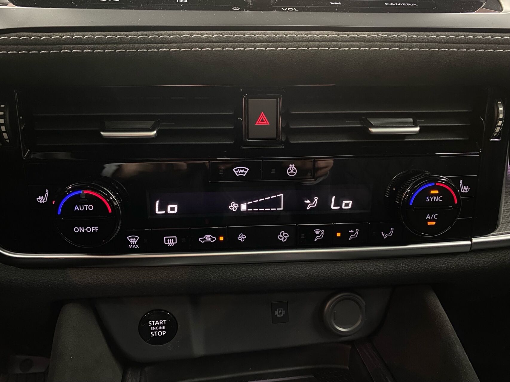 Billede af Nissan QASHQAI QASHQAI MY25,5 Mild-Hybrid 158 Xtronic 2 WD Tekna PLU