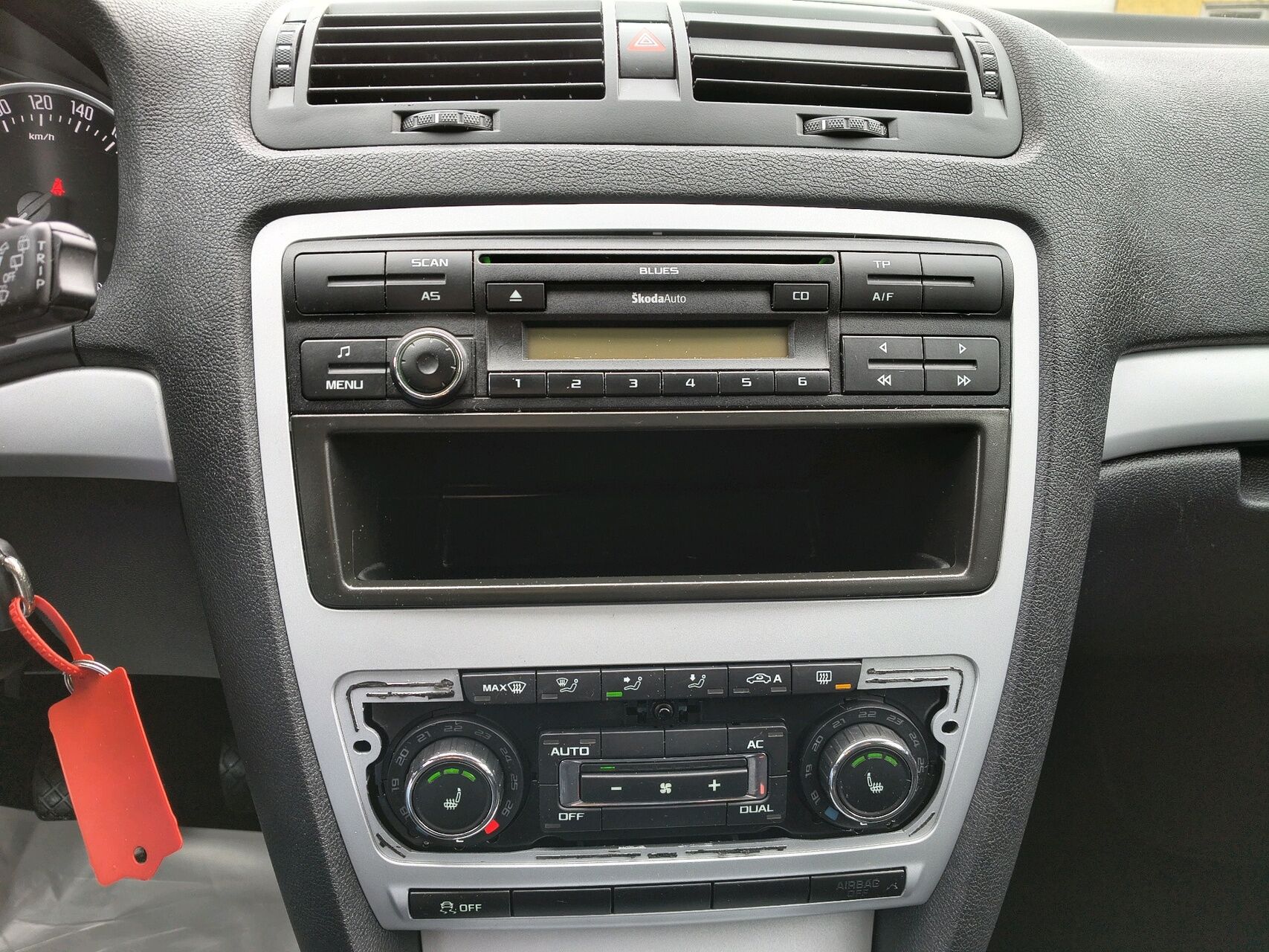 Billede af Skoda Octavia 1,2 TSI Ambiente 105HK 5d 6g