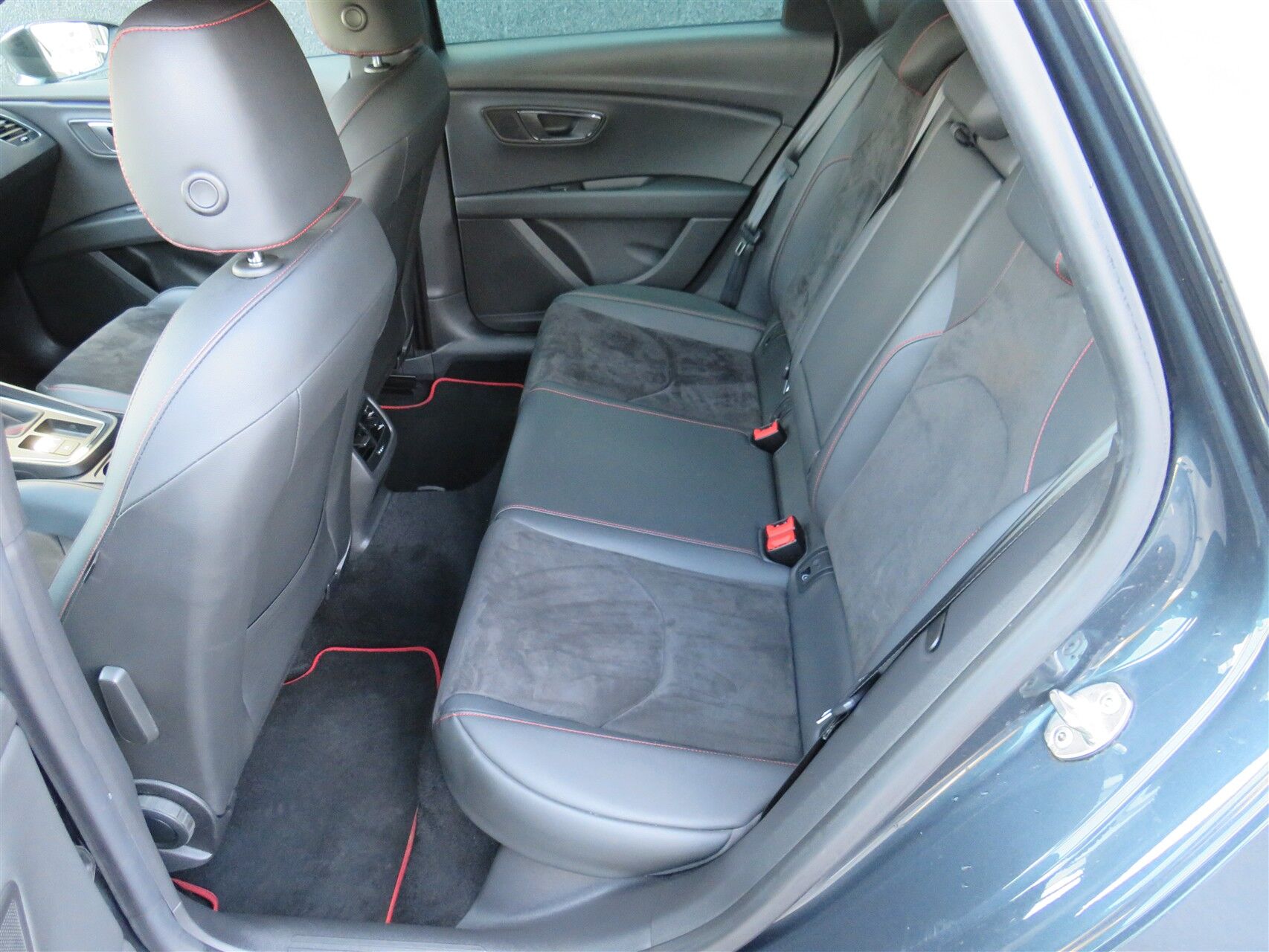 Billede af Seat Leon Sportstourer 1,5 TSI FR DSG 150HK Stc 7g Aut.