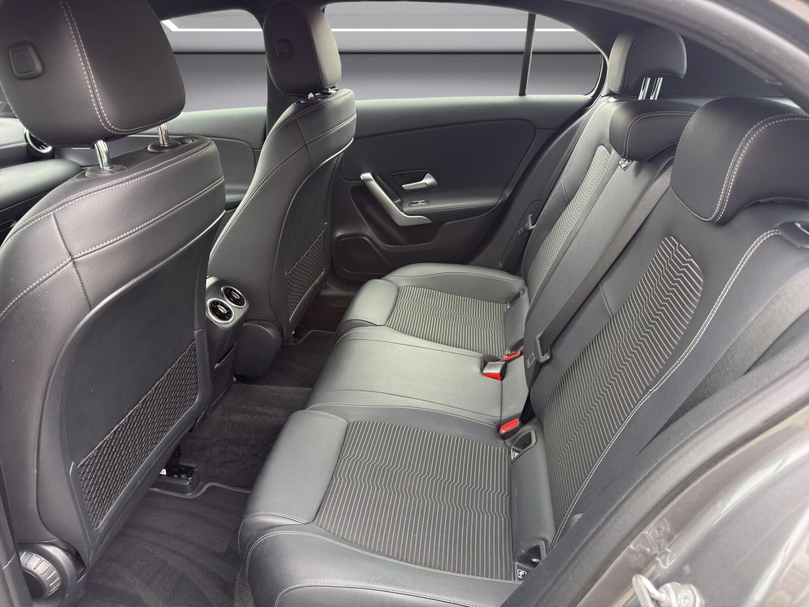 Billede af Mercedes-Benz A200 d 2,0 CDI Progressive 8G-DCT 150HK 5d 8g Aut.