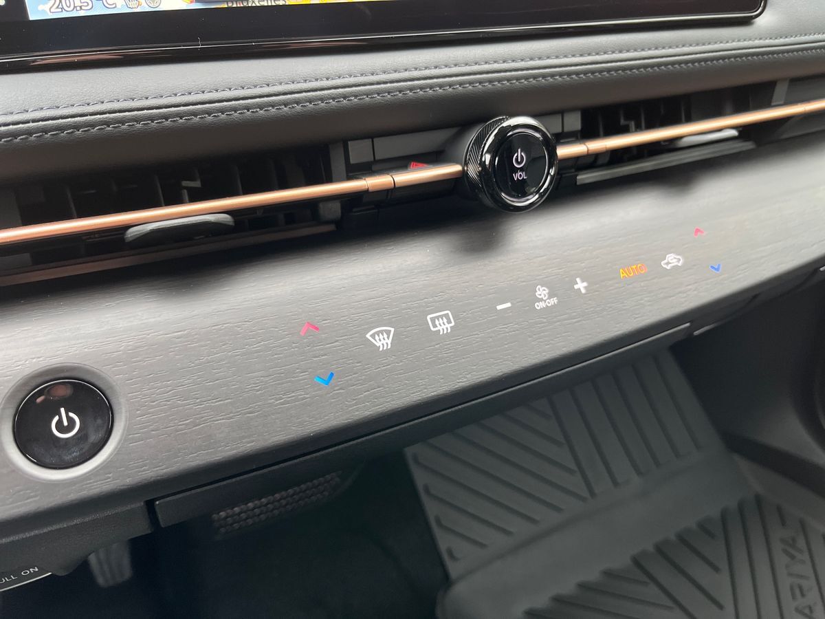 Billede af Nissan Ariya 63kWh ADVANCE 2WD 22kw charger MY24