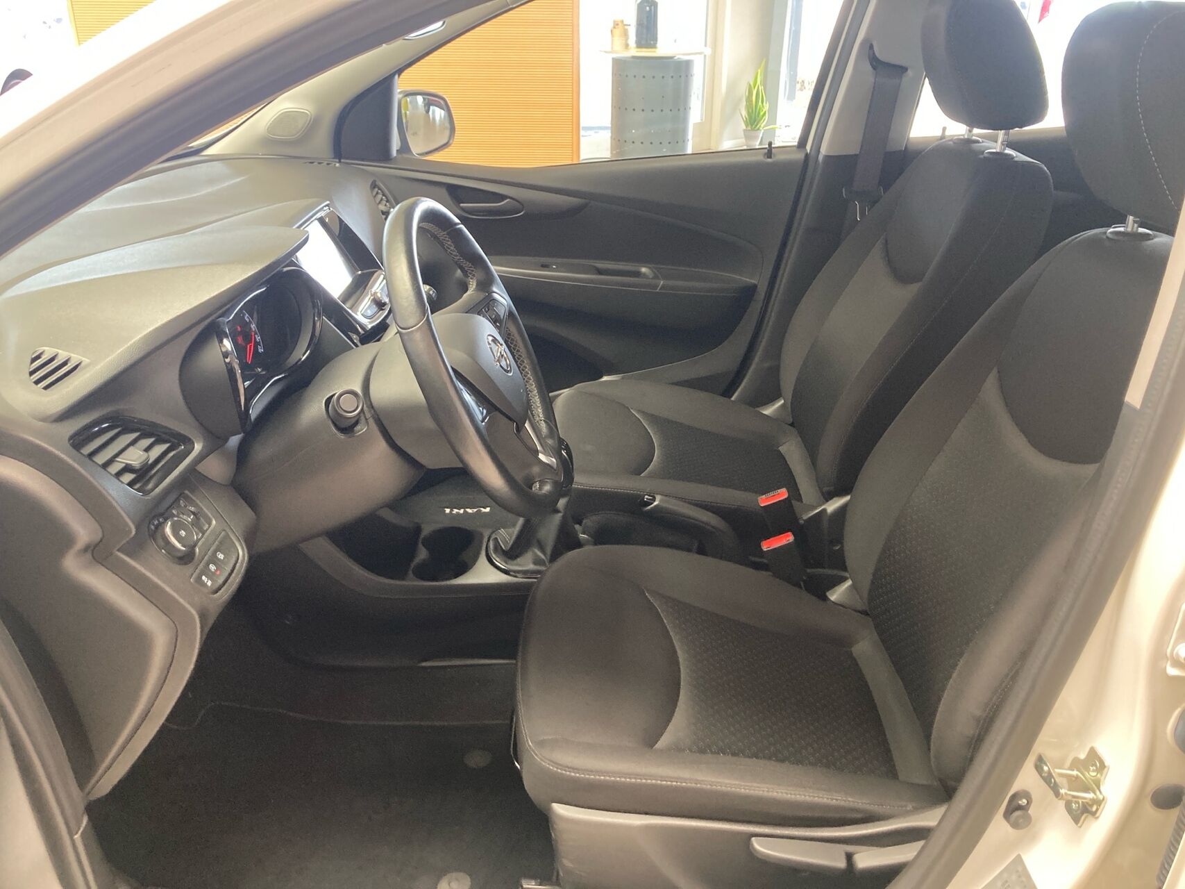 Billede af Opel Karl 1,0 Enjoy 75HK 5d