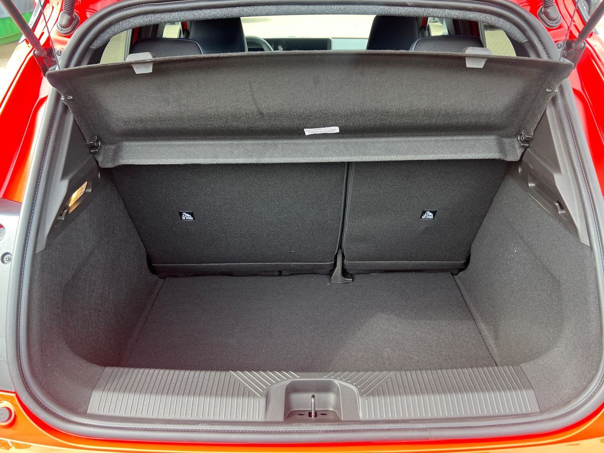 Billede af Nissan Micra EL Evolve 52kWh 150HK 5d Aut.