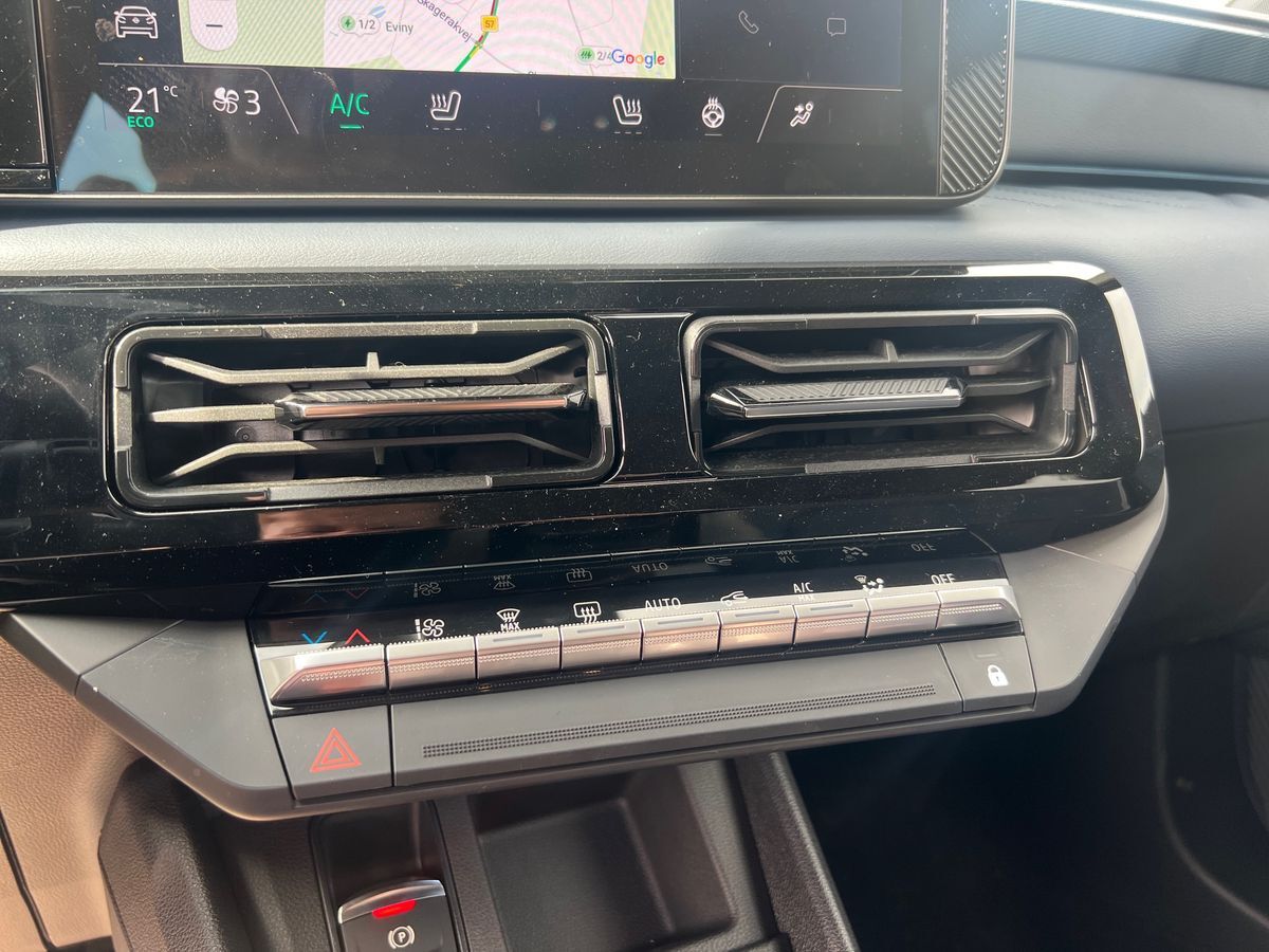 Billede af Nissan Micra EL Evolve 52kWh 150HK 5d Aut.