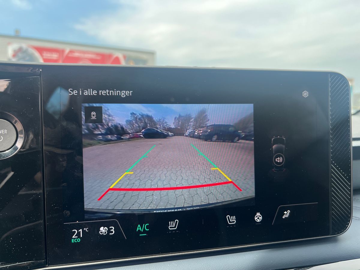 Billede af Nissan Micra EL Evolve 52kWh 150HK 5d Aut.