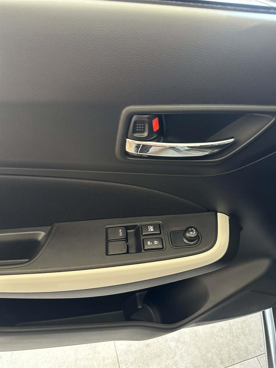 Billede af Suzuki Swift 1,2 Dualjet  Mild hybrid Action AEB CVT 83HK 5d Trinl. Gear