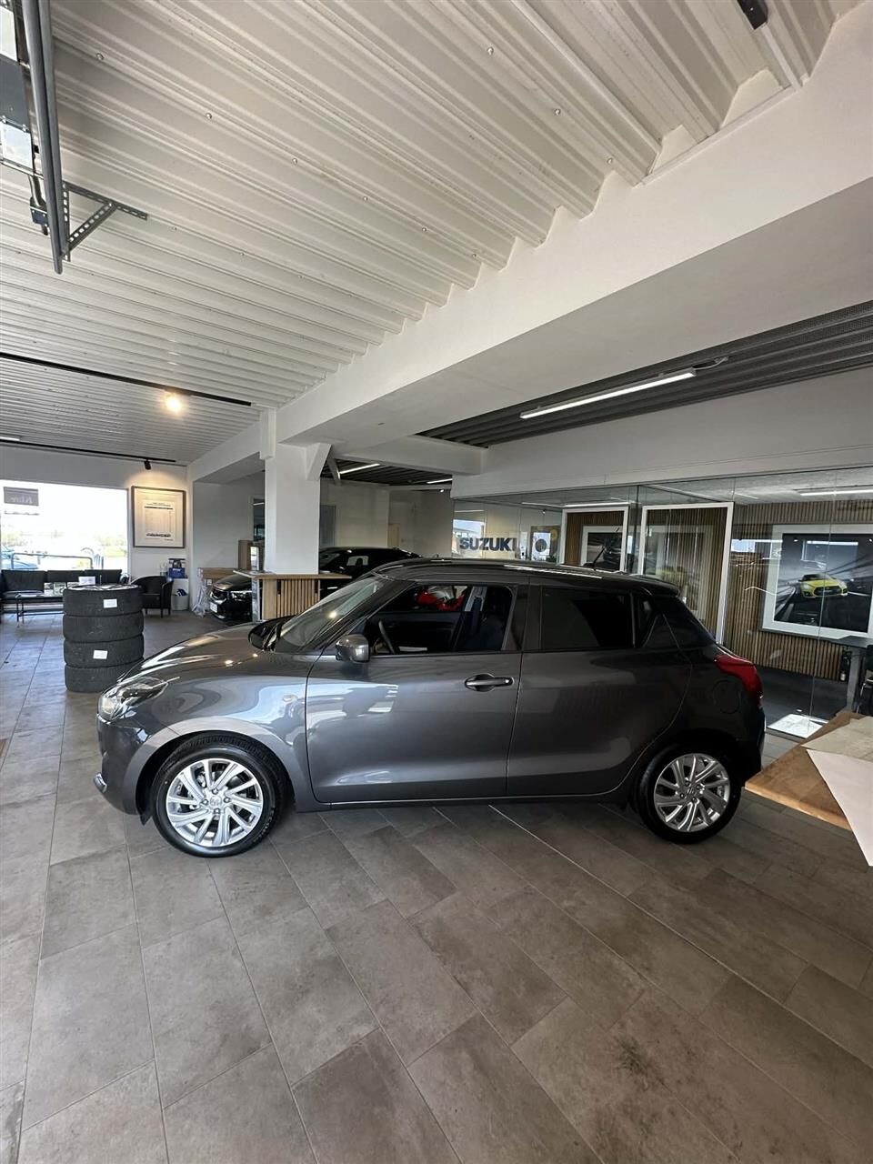 Billede af Suzuki Swift 1,2 Dualjet  Mild hybrid Action AEB CVT 83HK 5d Trinl. Gear
