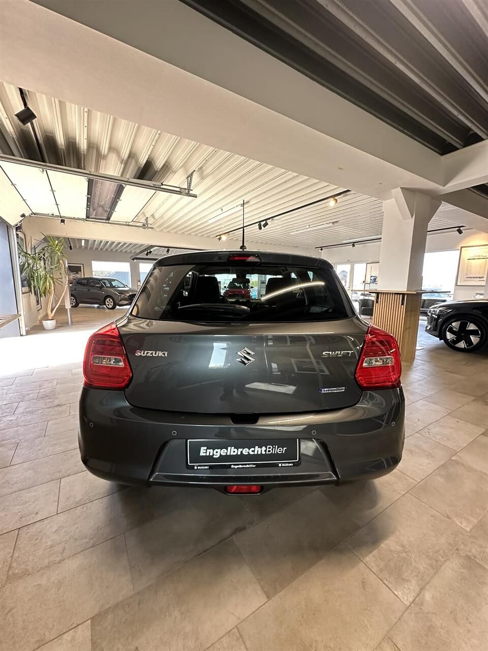 Billede af Suzuki Swift 1,2 Dualjet  Mild hybrid Action AEB CVT 83HK 5d Trinl. Gear