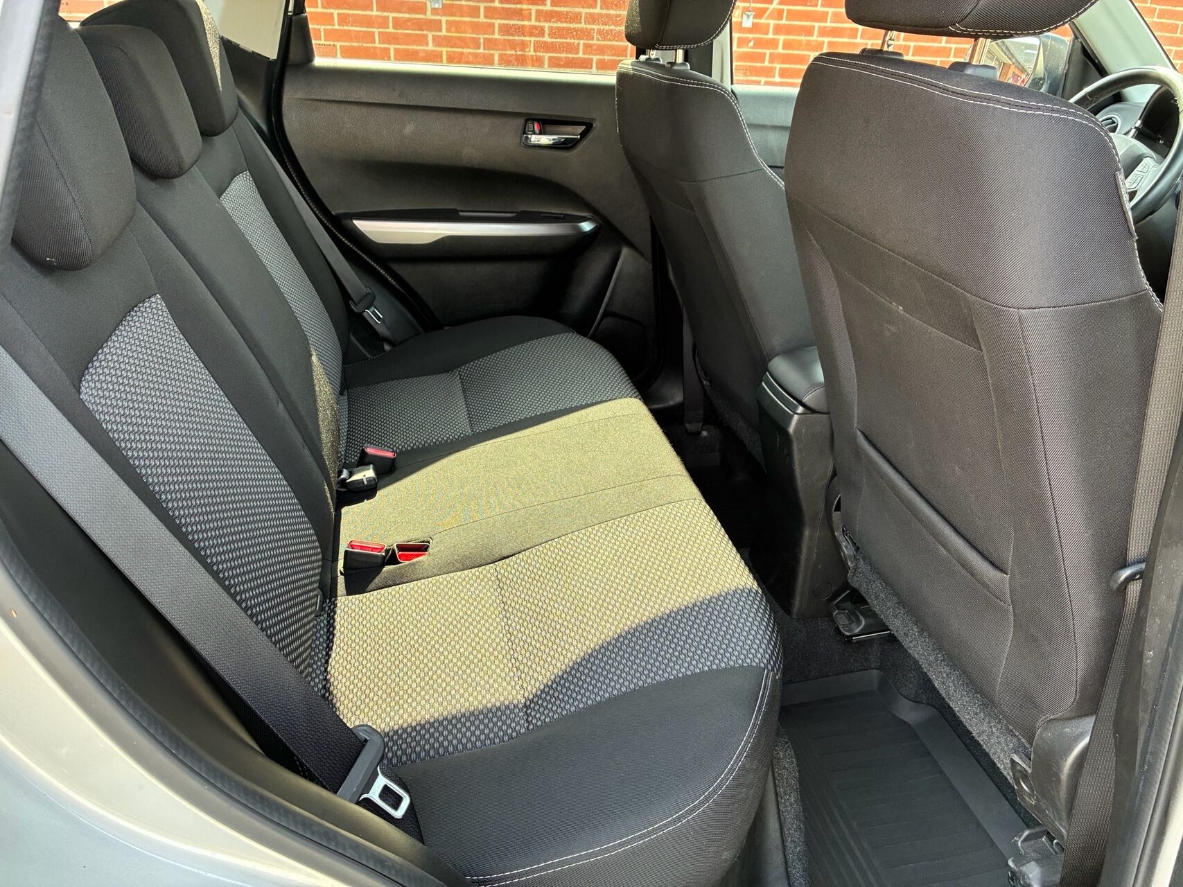 Billede af Suzuki Vitara 1,4 Boosterjet  Mild hybrid Active 129HK 5d 6g Aut.