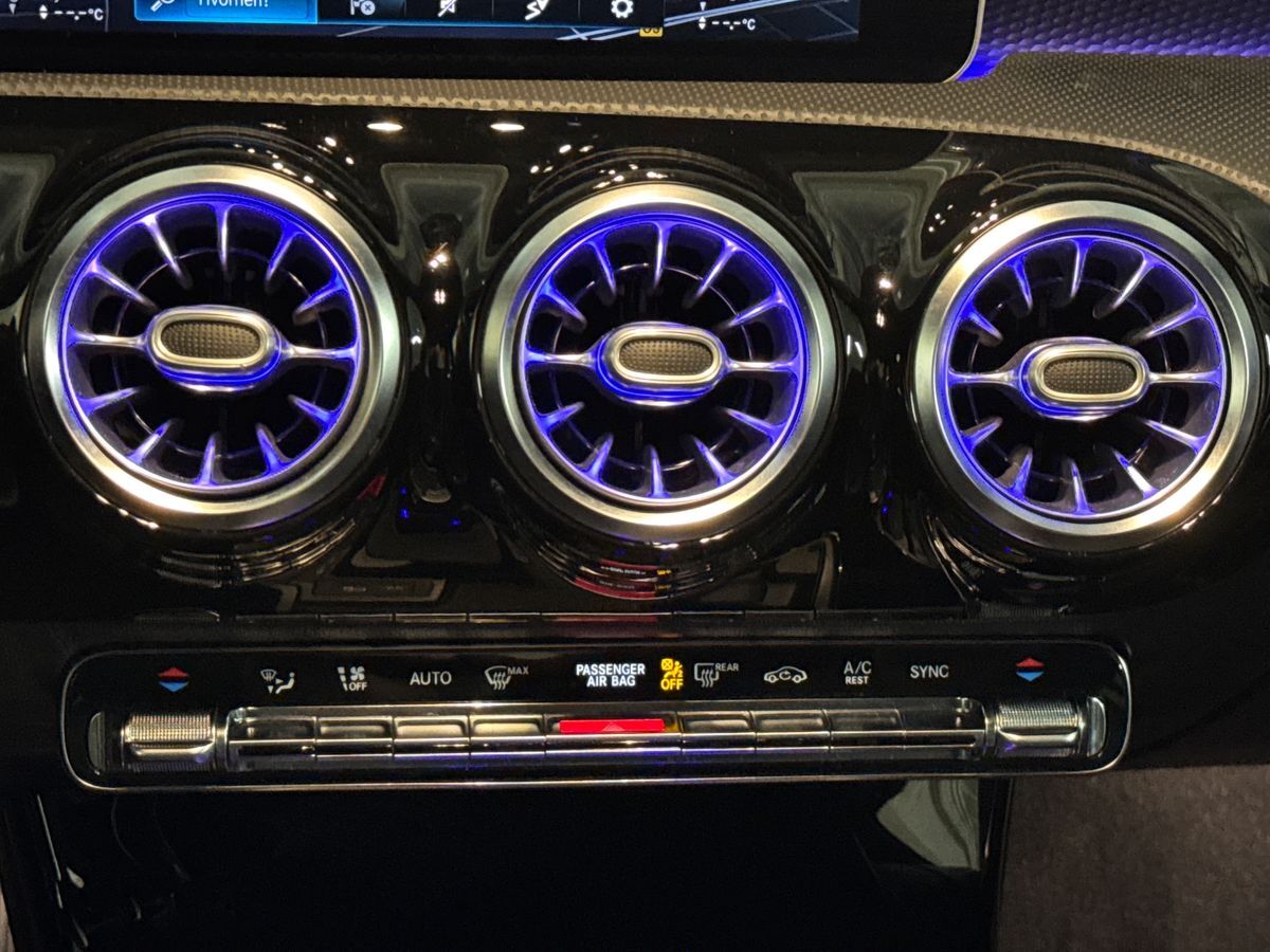 Billede af Mercedes-Benz A220 2,0 AMG Line 4Matic 7G-DCT 190HK 5d 7g Aut.