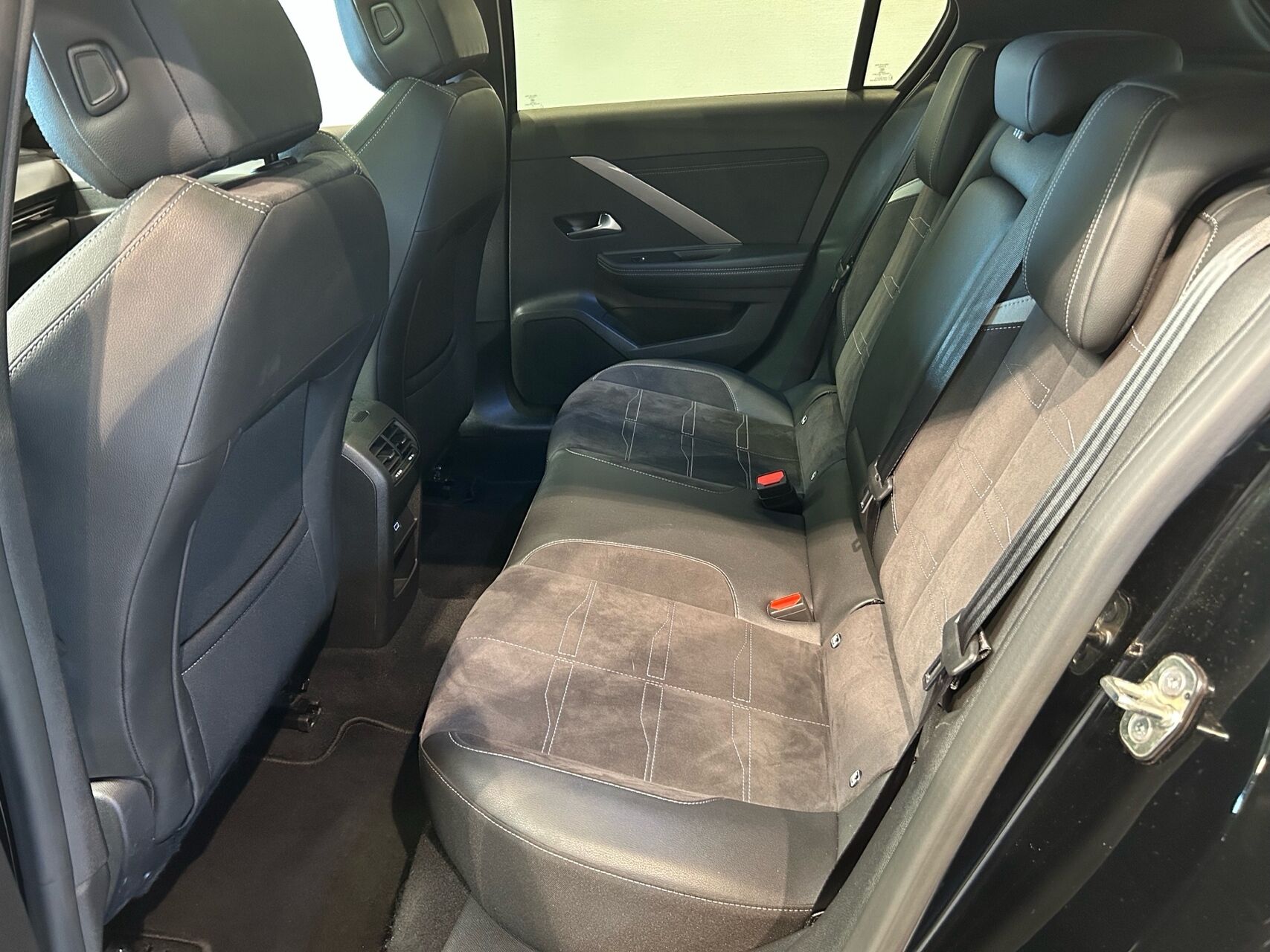 Billede af Opel Astra 1,6 Plugin-hybrid Ultimate 180HK 5d 8g Aut.