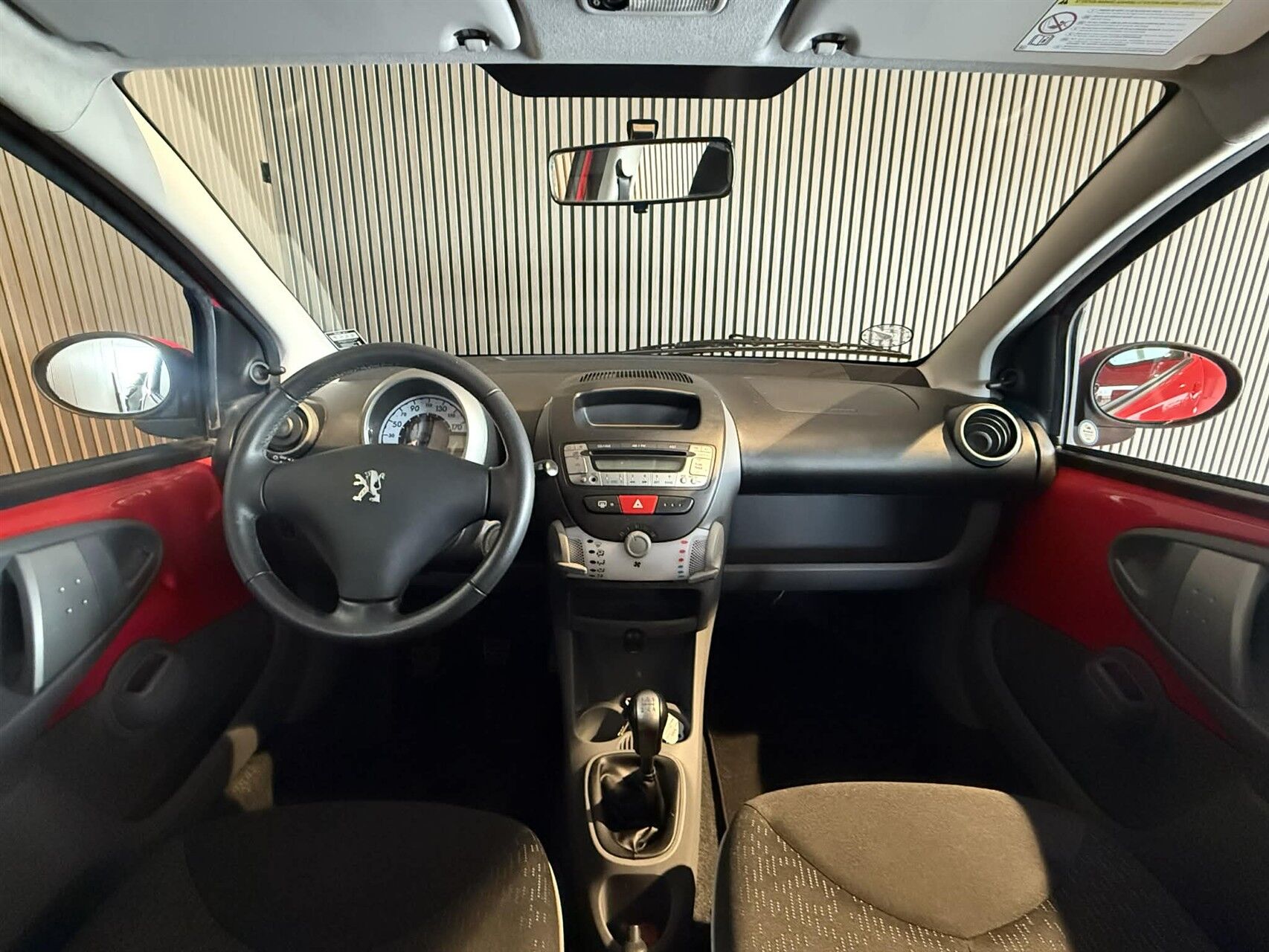 Billede af Peugeot 107 1,0 12V Trendy 2 Tronic 68HK 5d