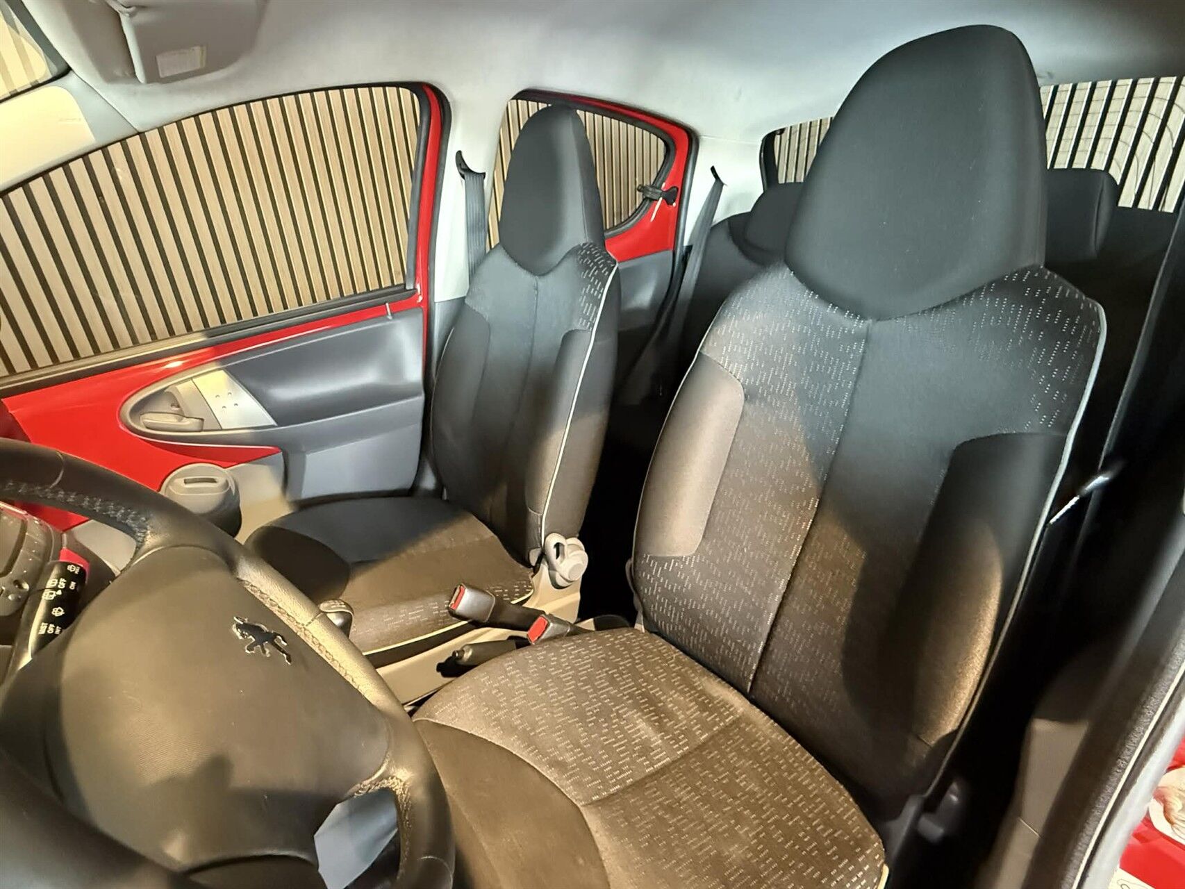 Billede af Peugeot 107 1,0 12V Trendy 2 Tronic 68HK 5d