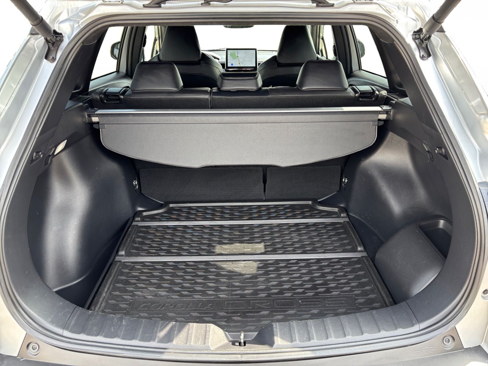 Billede af Toyota Corolla Cross 2,0 Hybrid Elegant E-CVT 197HK 5d Aut.