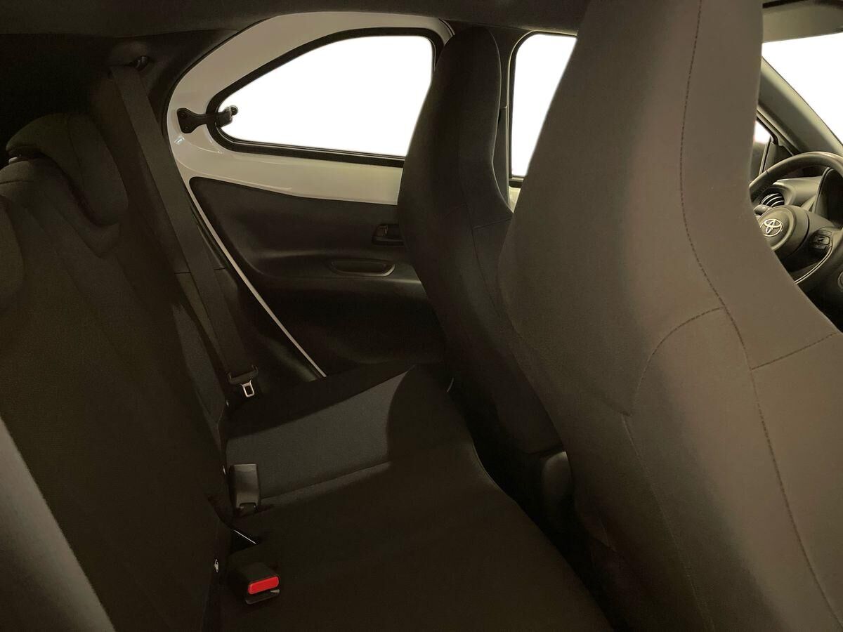 Billede af Toyota Aygo X 1,0 VVT-I Active 72HK 5d