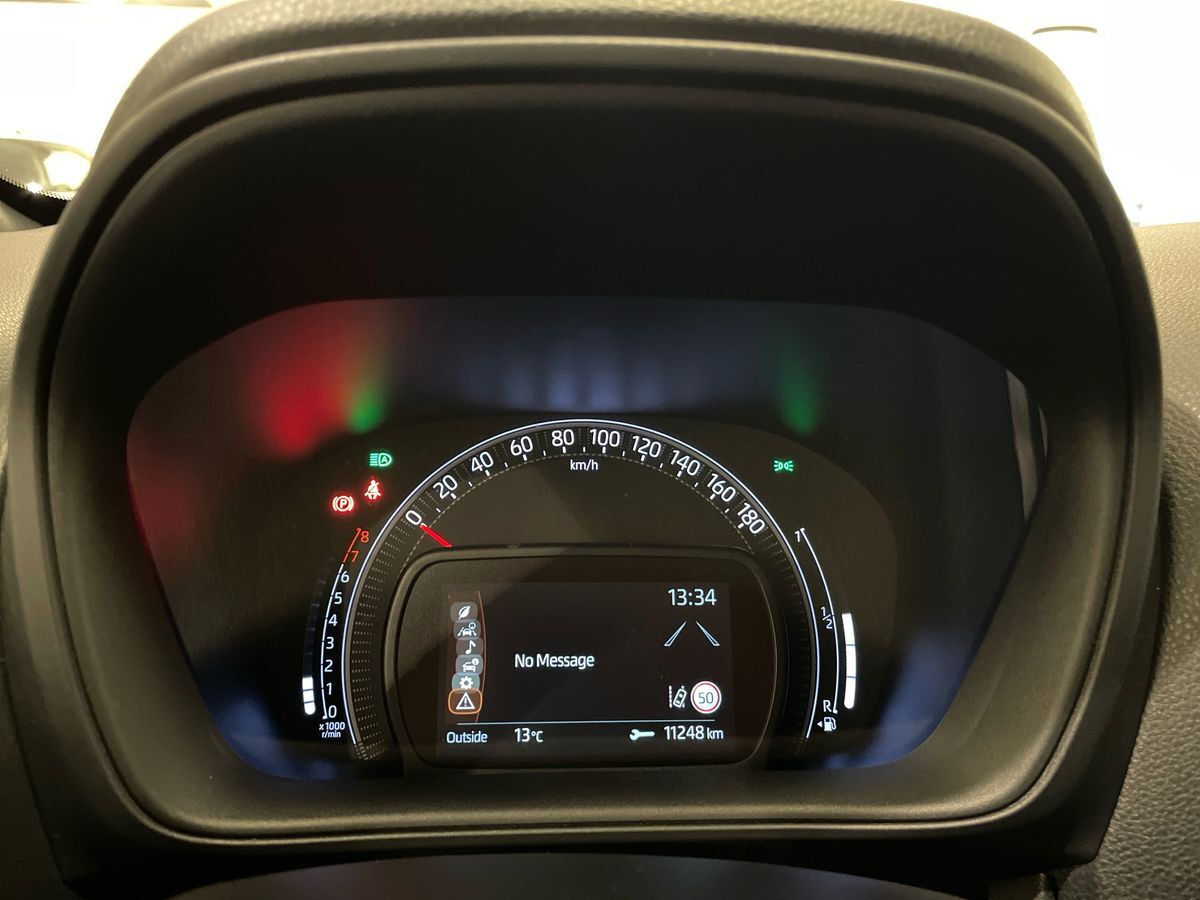 Billede af Toyota Aygo X 1,0 VVT-I Active 72HK 5d