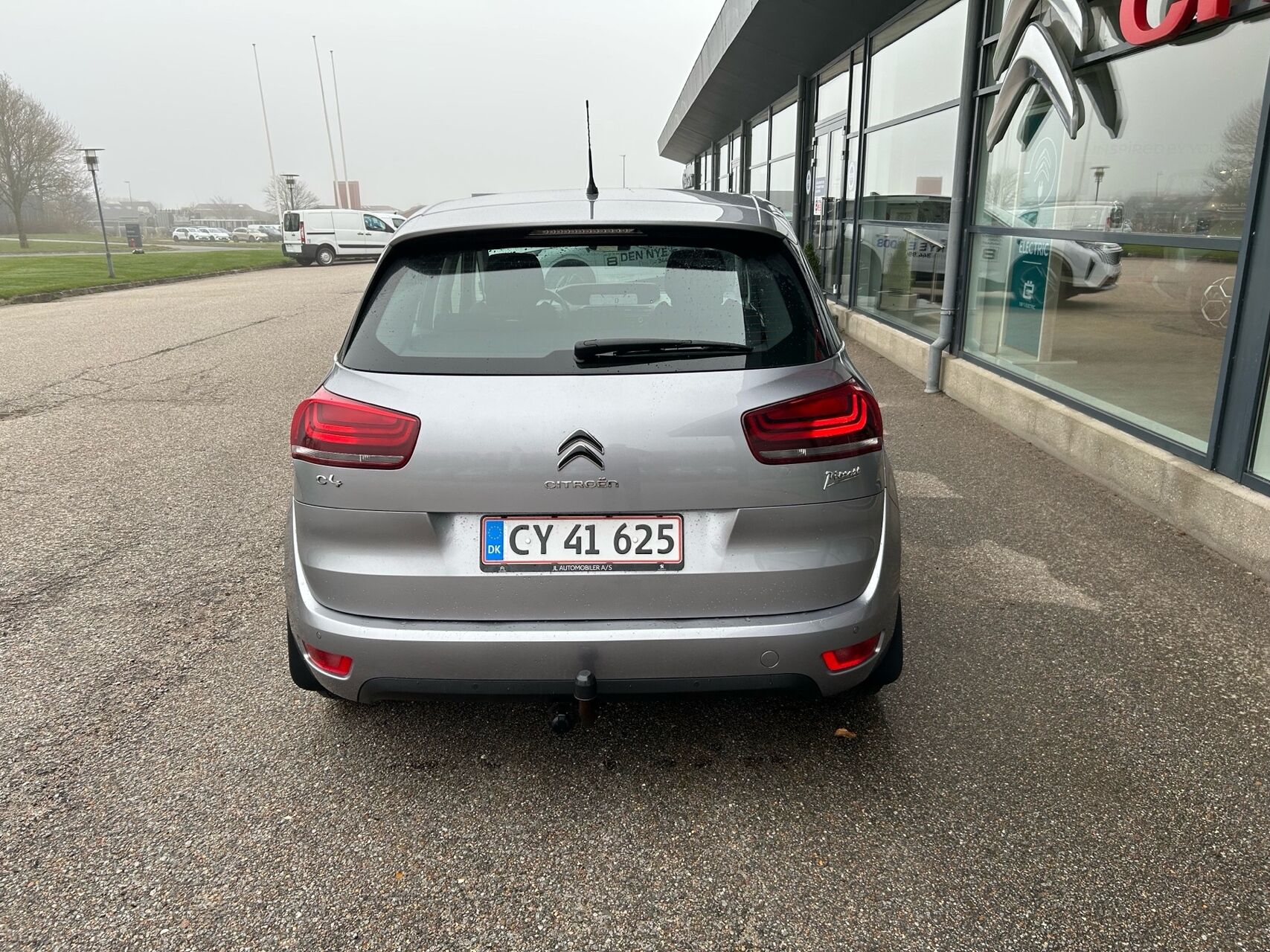 Billede af Citroën C4 Picasso 1,6 Blue HDi Iconic Limited EAT6 start/stop 120HK 6g Aut.