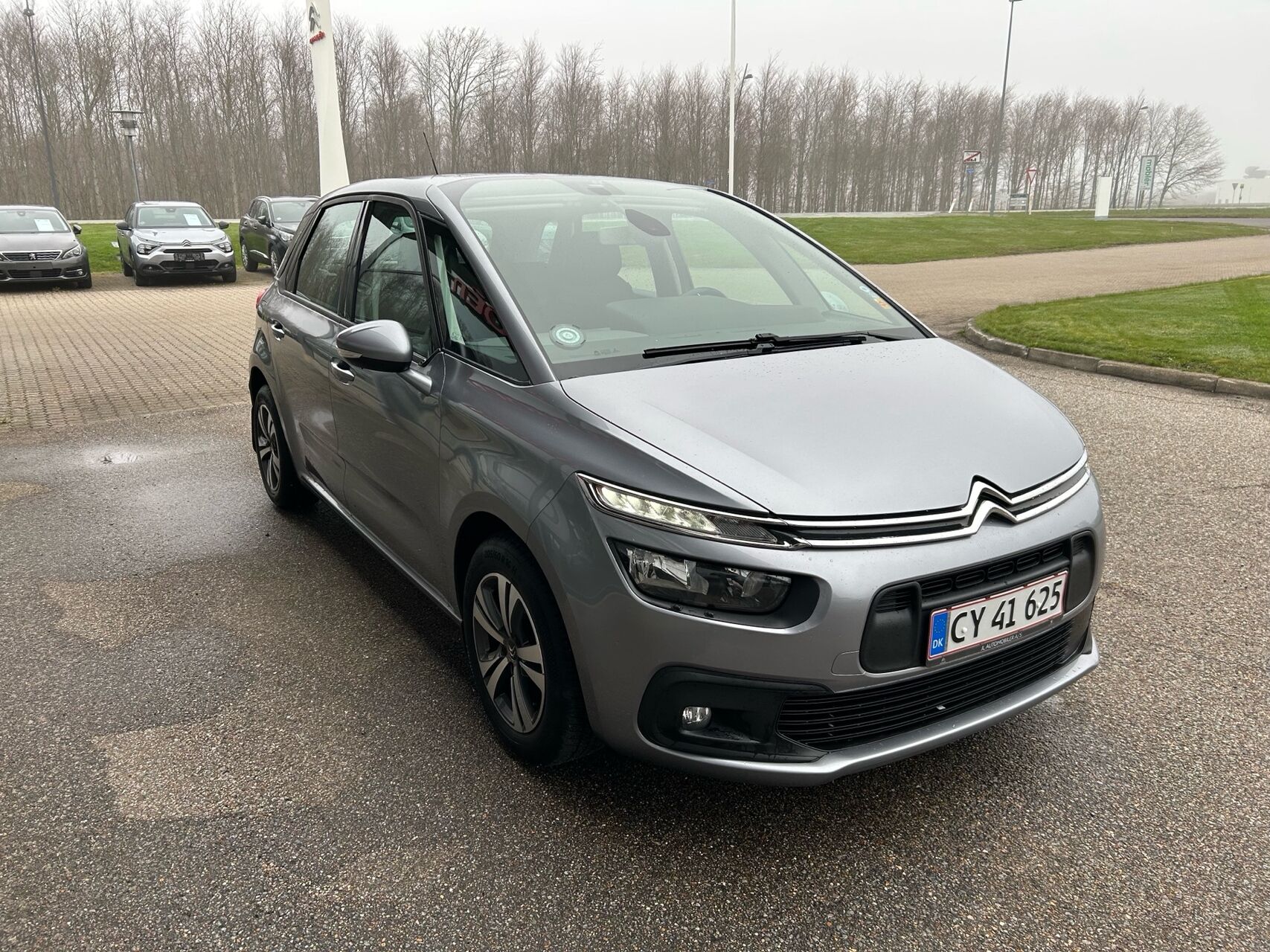 Billede af Citroën C4 Picasso 1,6 Blue HDi Iconic Limited EAT6 start/stop 120HK 6g Aut.