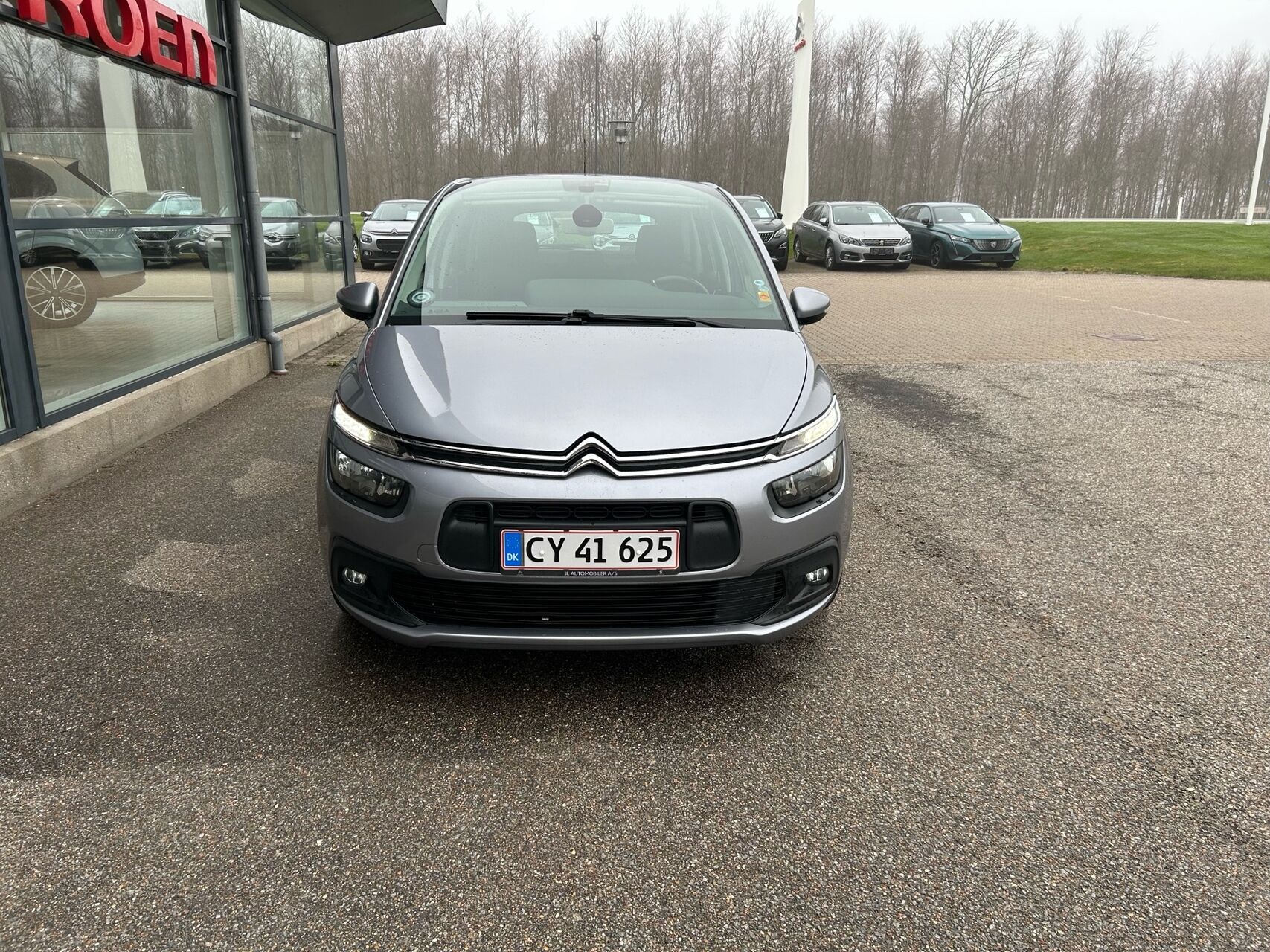 Billede af Citroën C4 Picasso 1,6 Blue HDi Iconic Limited EAT6 start/stop 120HK 6g Aut.