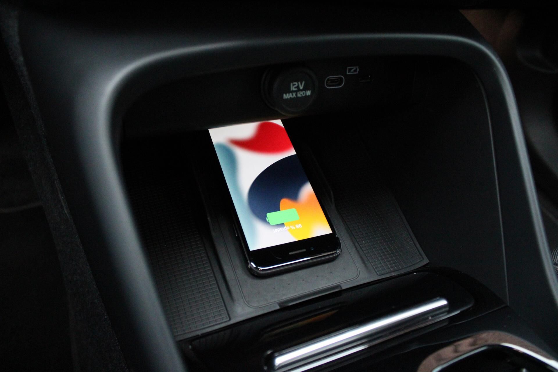 Billede af Volvo XC40 P8 Recharge Twin Plus AWD 408HK 5d Aut.