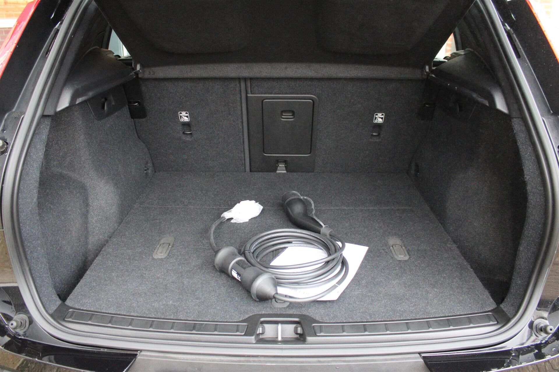 Billede af Volvo XC40 P8 Recharge Twin Plus AWD 408HK 5d Aut.