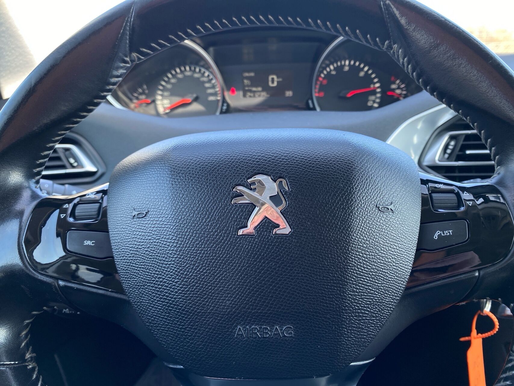 Billede af Peugeot 308 SW 1,6 Blue e-HDI Style 120HK Stc 6g