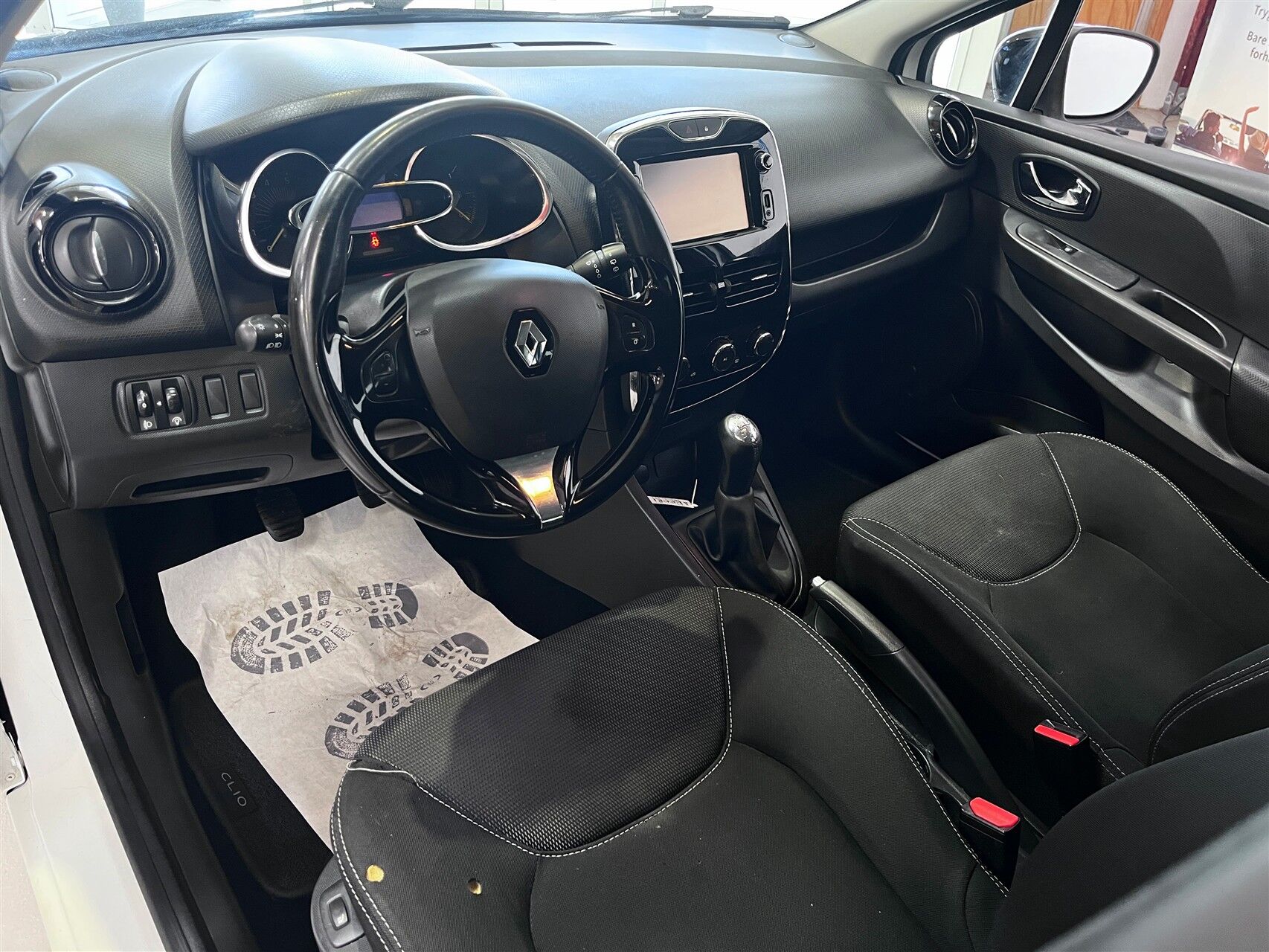 Billede af Renault Clio Sport Tourer 1,5 DCI Expression 75HK Stc