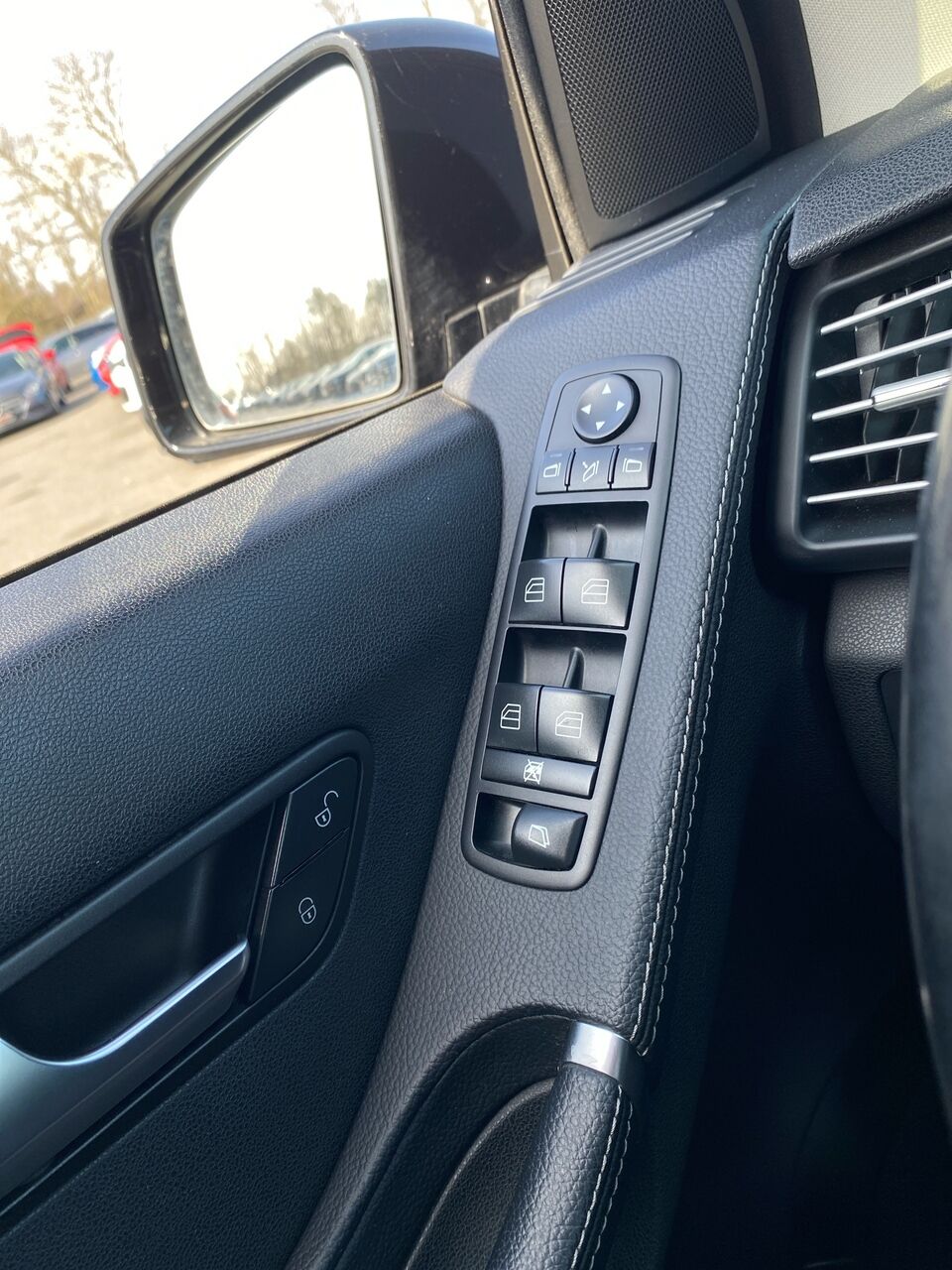 Billede af Mercedes-Benz R350 d Lang 3,0 CDI BlueEfficiency 4Matic 265HK 7g Aut.