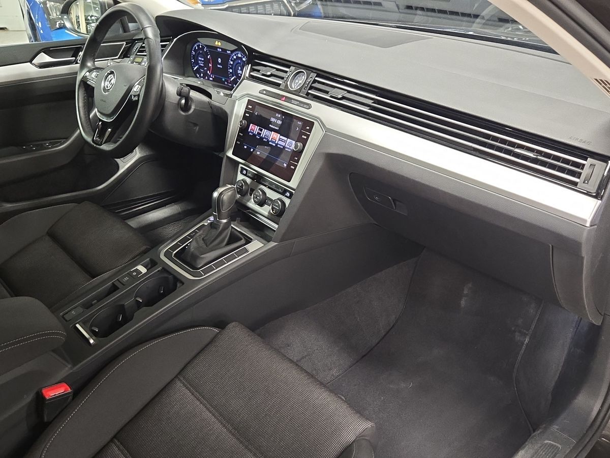 Billede af VW Passat Variant 1,8 TSI Comfortline Premium DSG 180HK Stc 7g Aut.