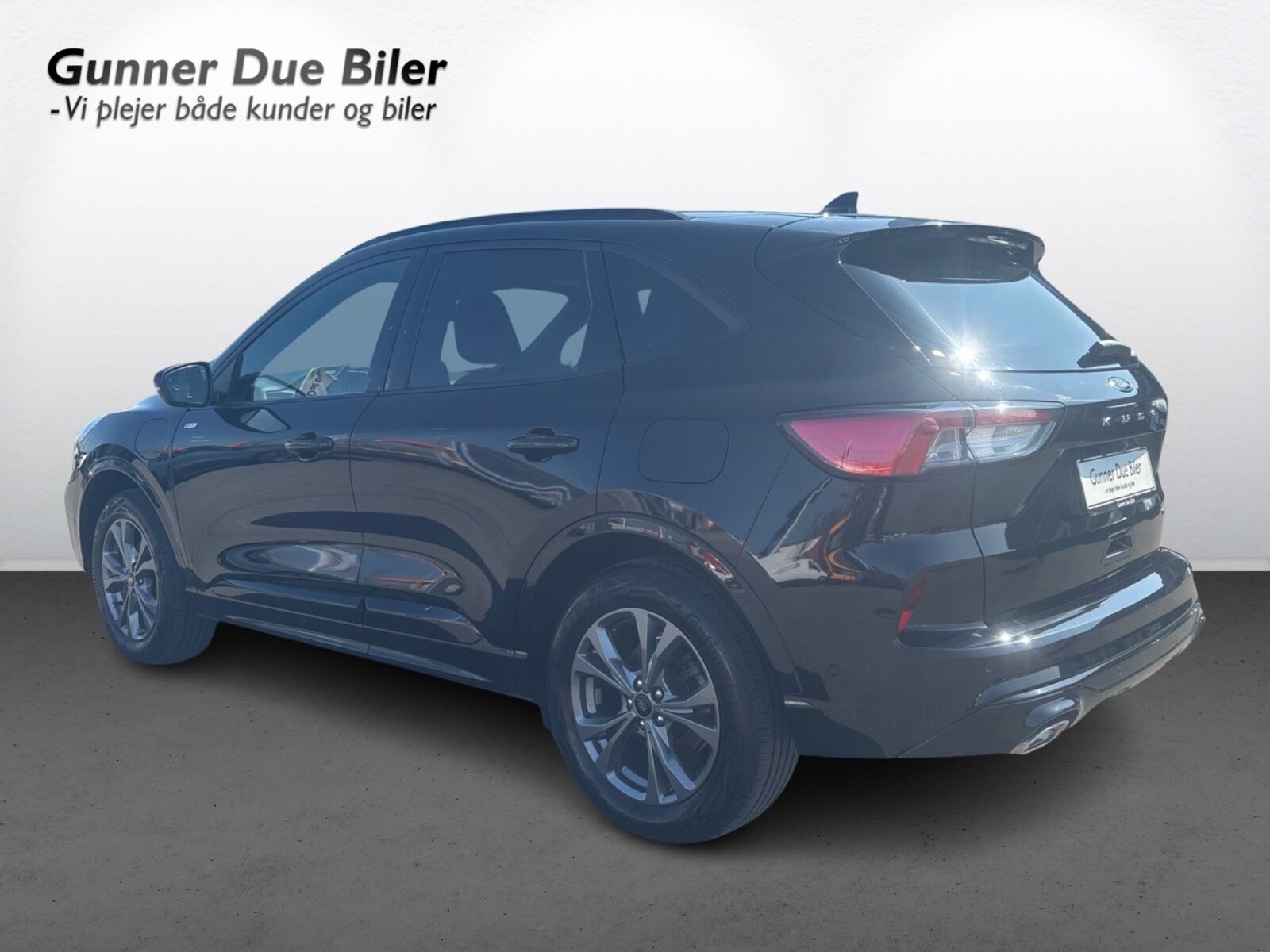 Billede af Ford Kuga 2,5 Plugin-hybrid ST-Line X CVT 225HK 5d Trinl. Gear