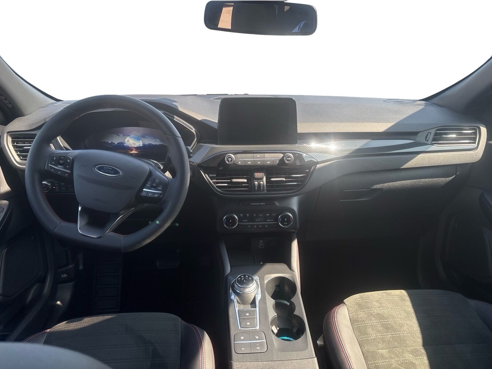 Billede af Ford Kuga 2,5 Plugin-hybrid ST-Line X CVT 225HK 5d Trinl. Gear