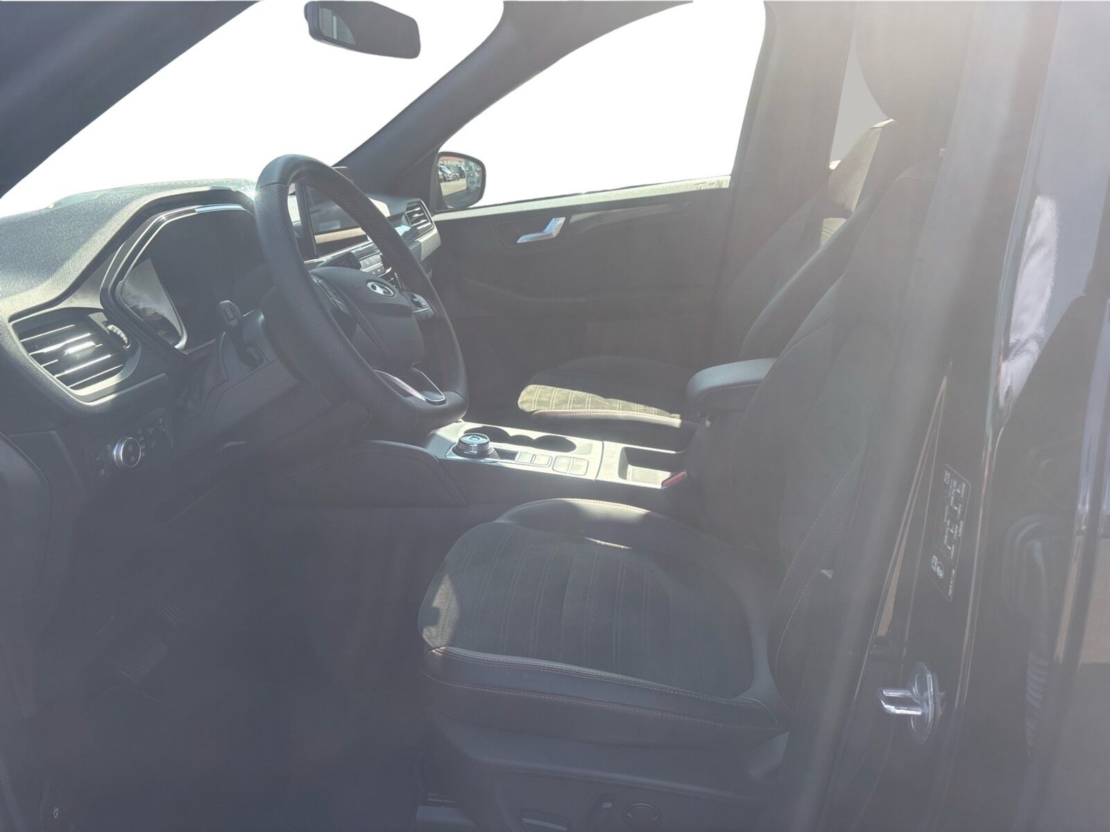 Billede af Ford Kuga 2,5 Plugin-hybrid ST-Line X CVT 225HK 5d Trinl. Gear