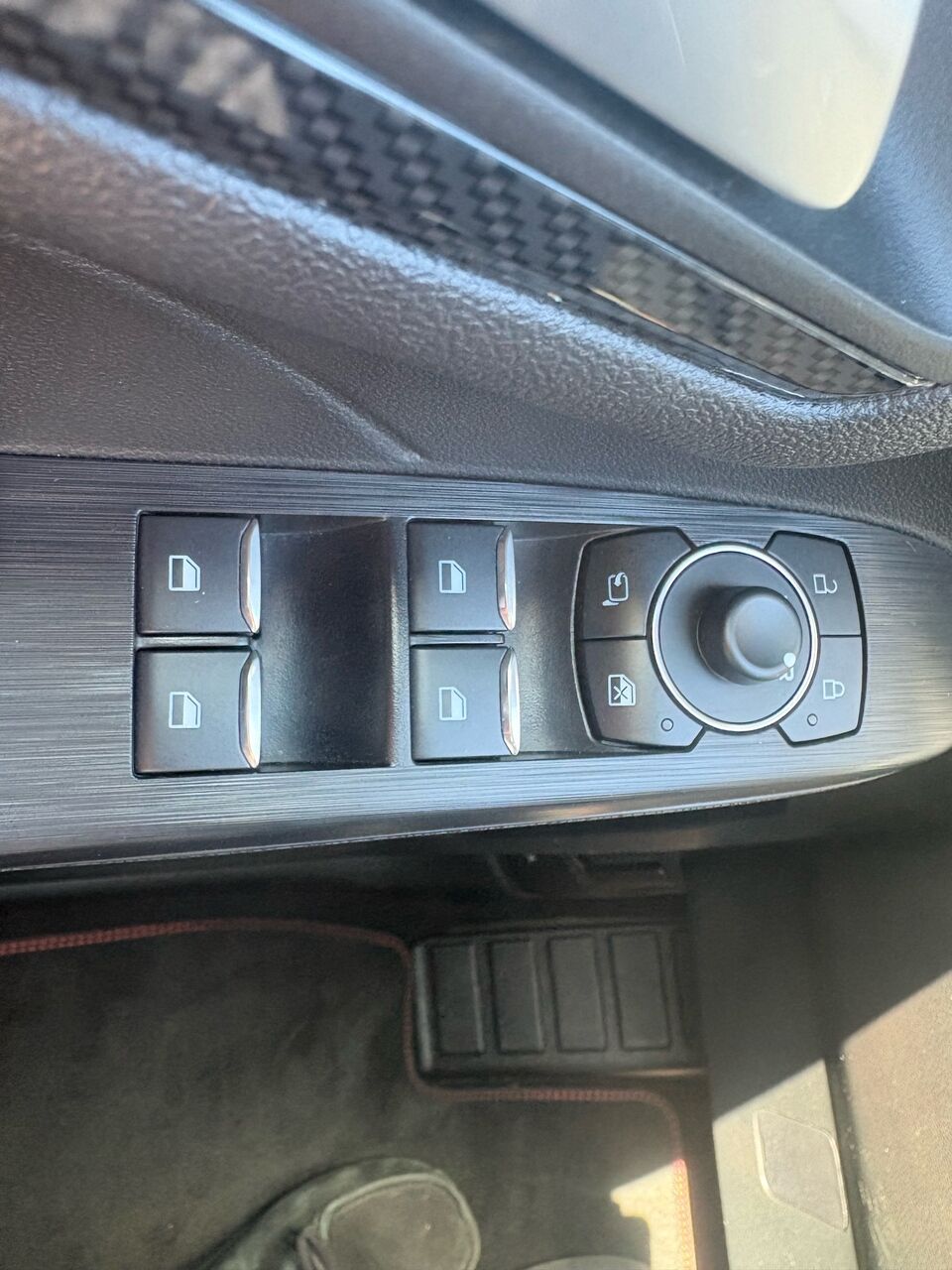 Billede af Ford Kuga 2,5 Plugin-hybrid ST-Line X CVT 225HK 5d Trinl. Gear