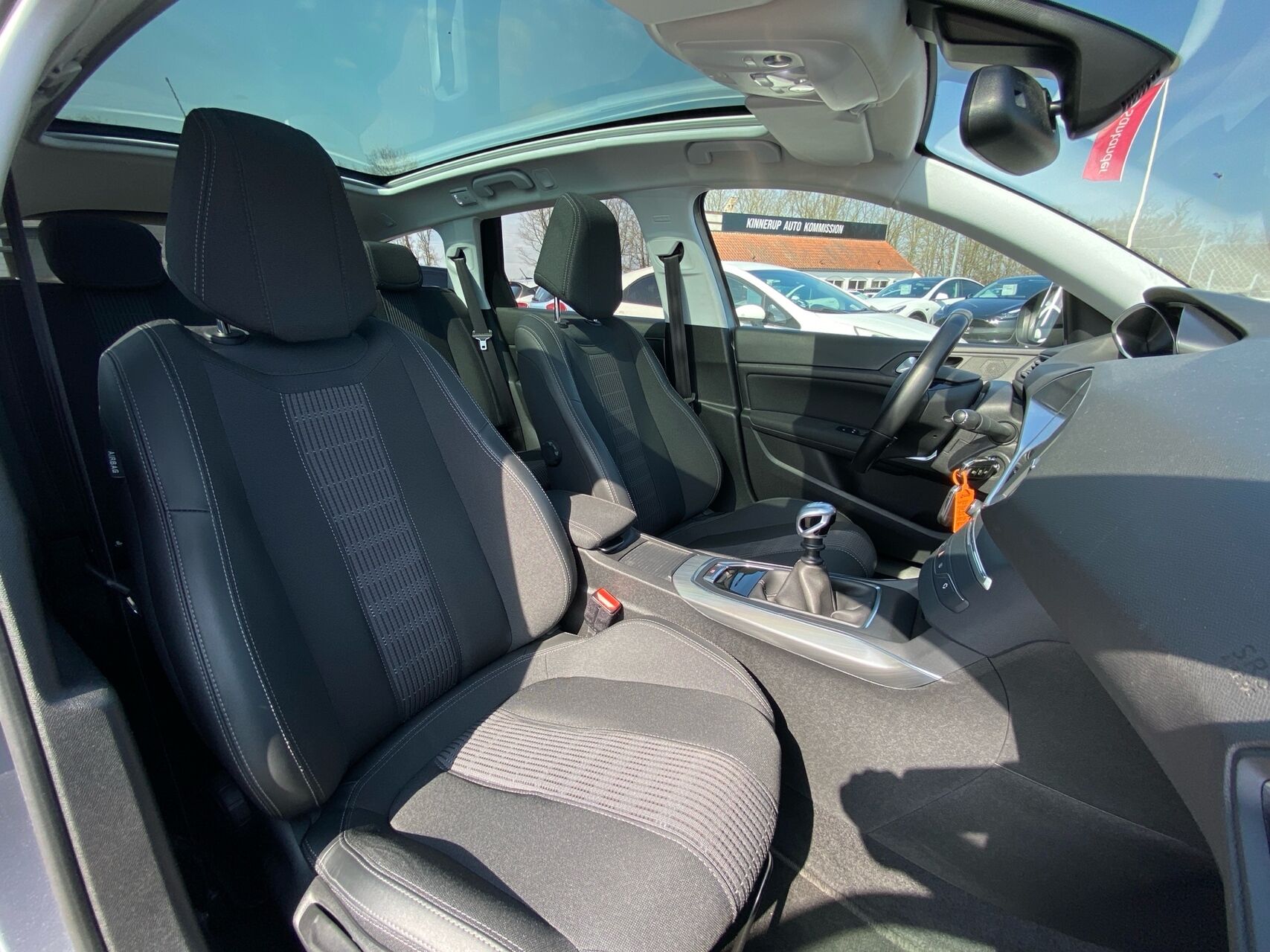 Billede af Peugeot 308 SW 1,2 PureTech Selection Sky 130HK Stc 6g