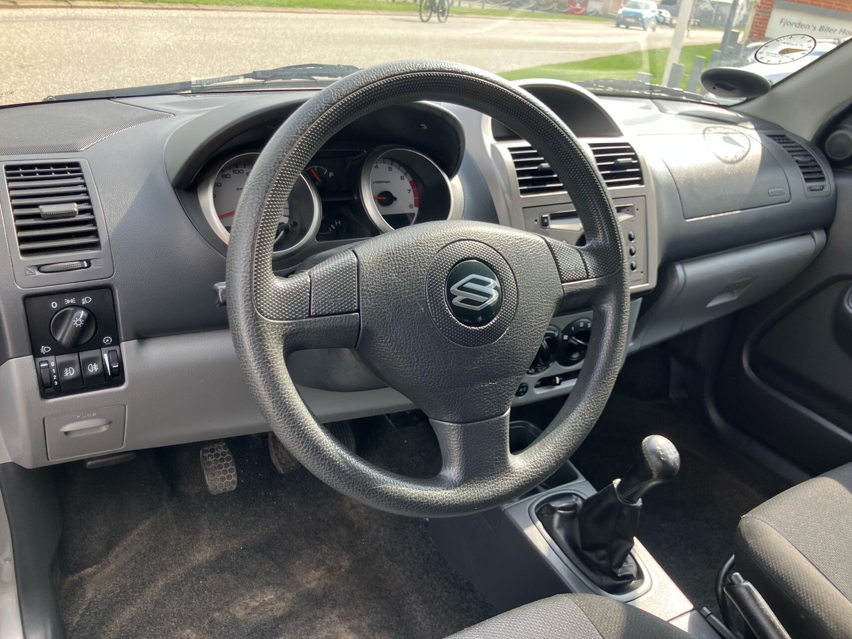 Billede af Suzuki Ignis 1,3 94HK 5d