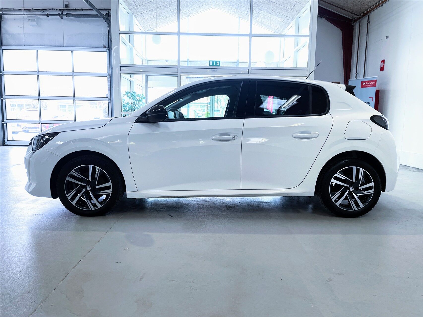 Billede af Peugeot 208 1,2 PureTech Allure 100HK 5d 6g