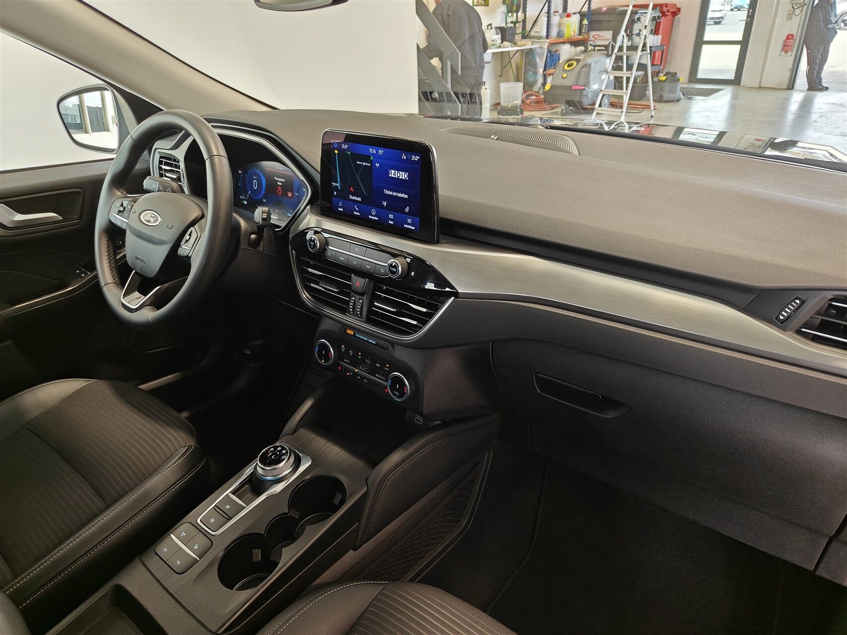 Billede af Ford Kuga 2,5 Plugin-hybrid Titanium X CVT 225HK 5d Trinl. Gear