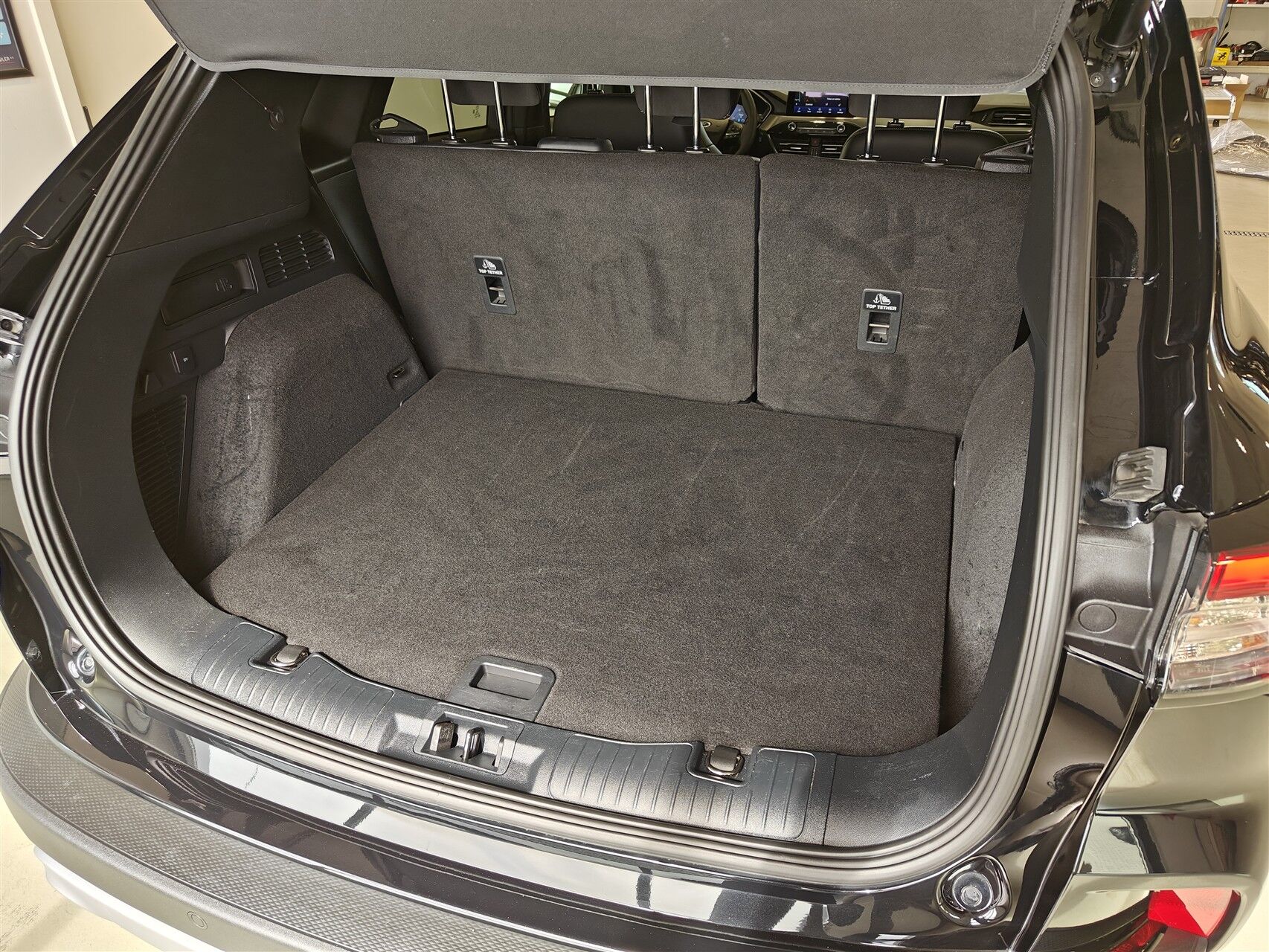 Billede af Ford Kuga 2,5 Plugin-hybrid Titanium X CVT 225HK 5d Trinl. Gear