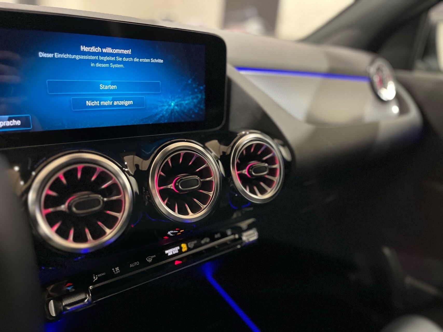 Billede af Mercedes-Benz EQA 250 EL Progressive 190HK 5d Aut.