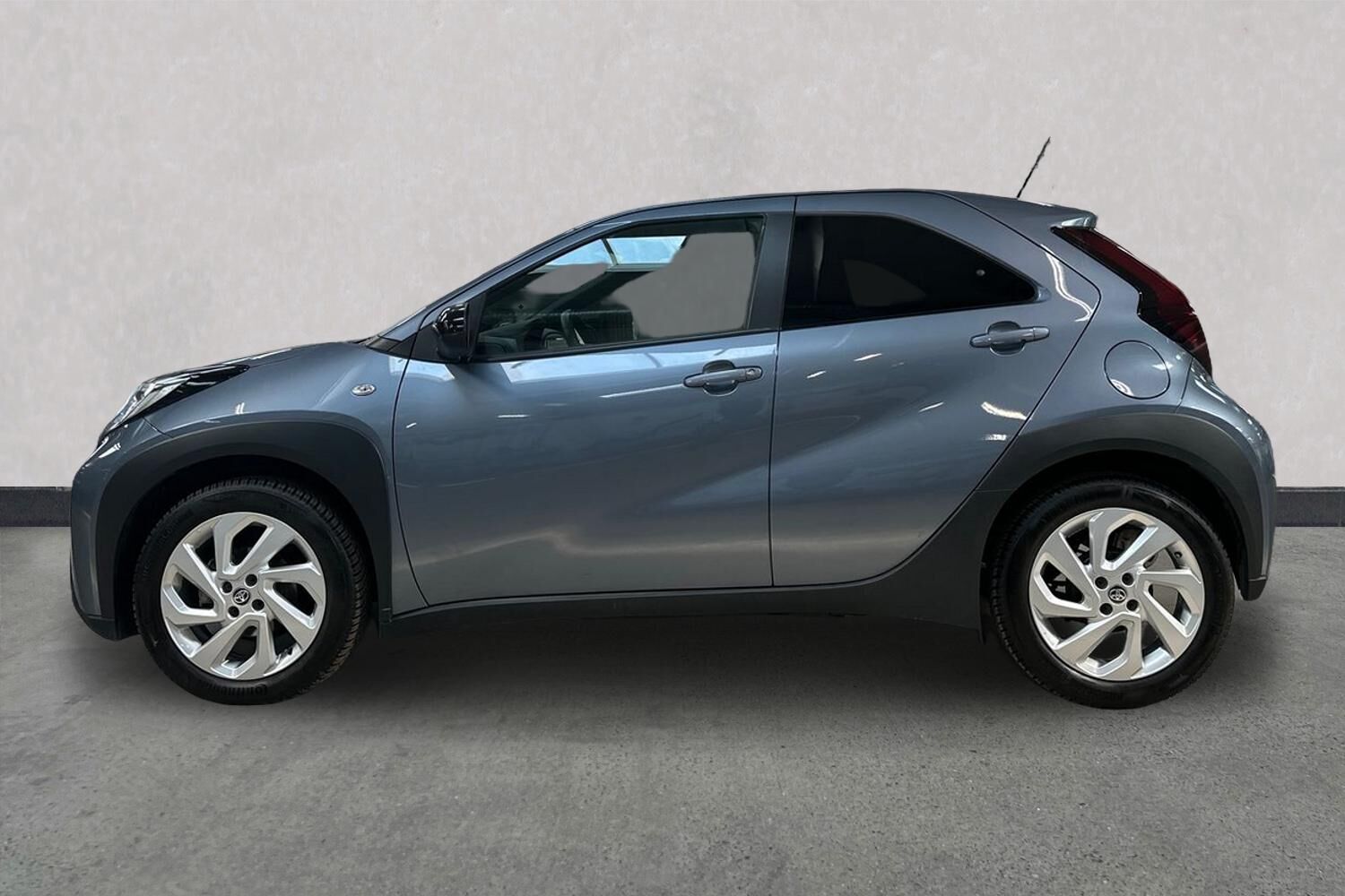 Billede af Toyota Aygo X 1,0 VVT-I Active 72HK 5d Aut.