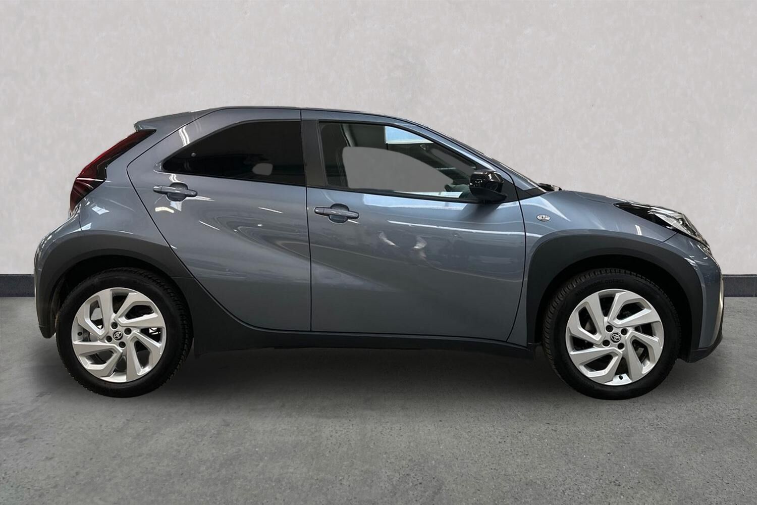 Billede af Toyota Aygo X 1,0 VVT-I Active 72HK 5d Aut.