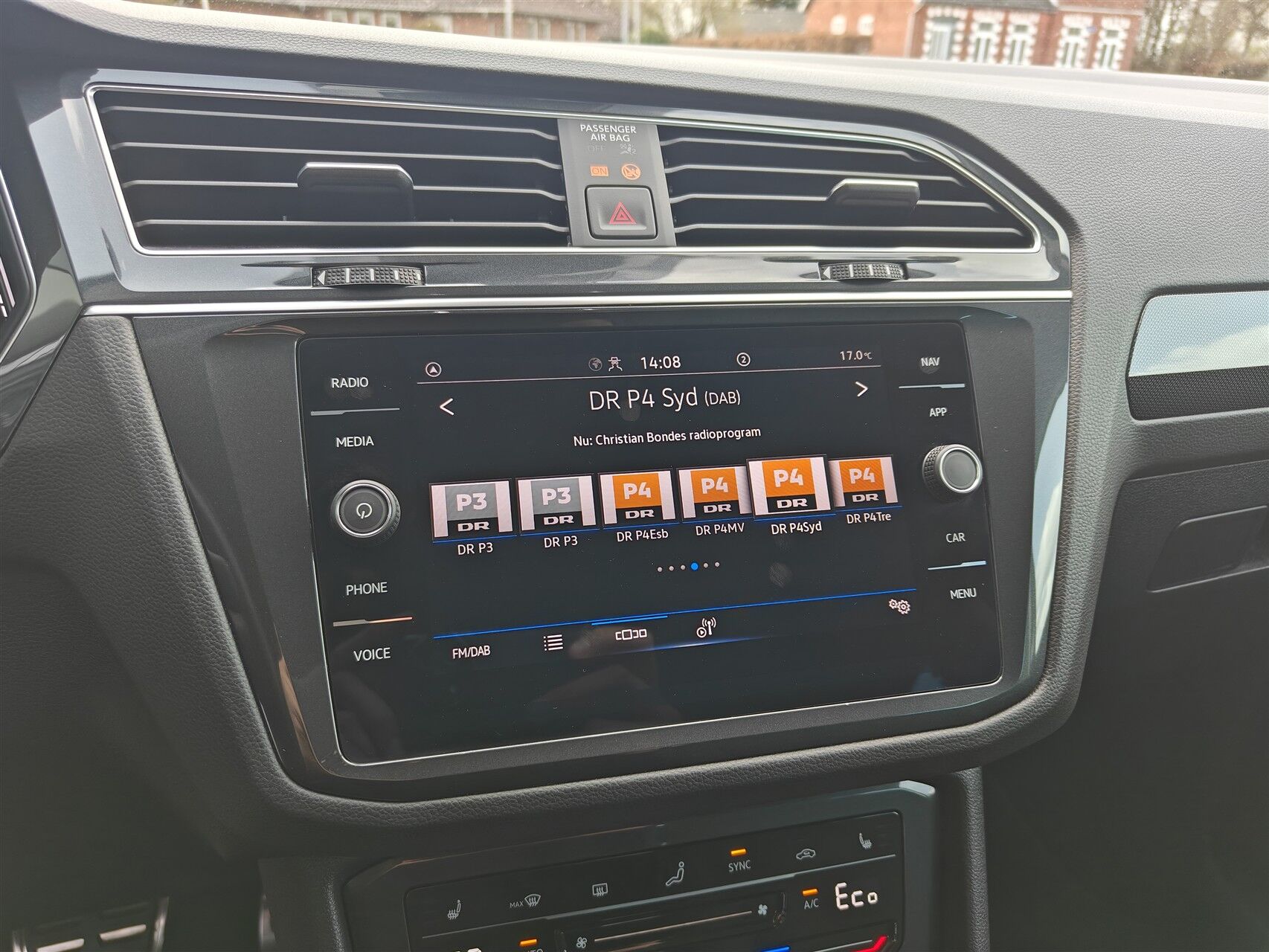 Billede af VW Tiguan 1,4 TSI eHybrid Elegance DSG 245HK 5d 6g Aut.