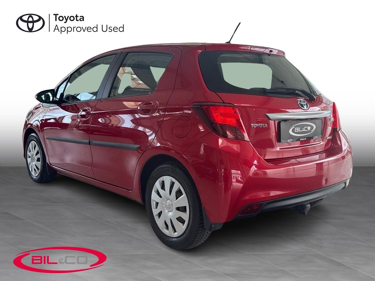 Billede af Toyota Yaris 1,5 Hybrid H2 Safety Sense E-CVT 100HK 5d Trinl. Gear