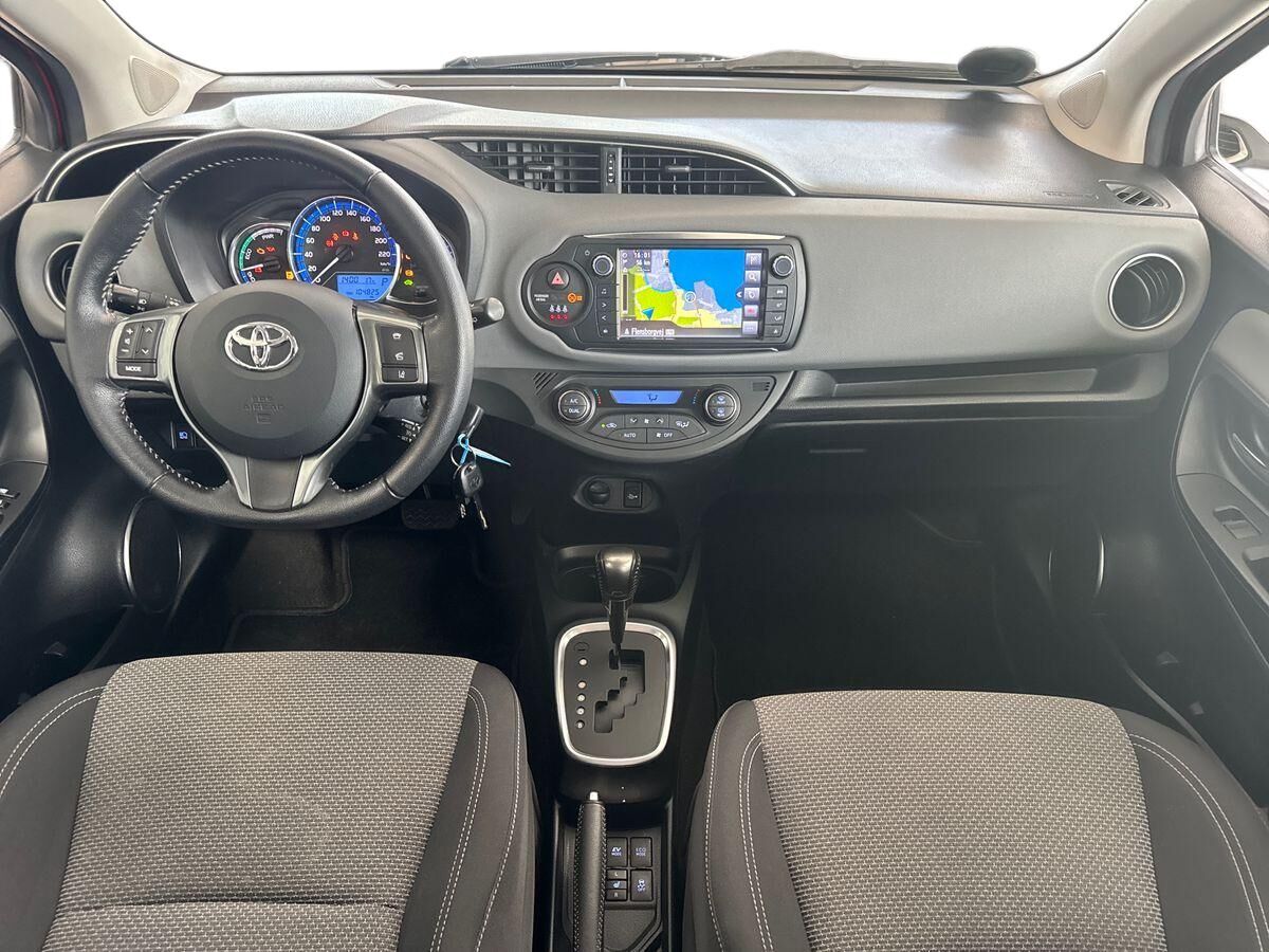 Billede af Toyota Yaris 1,5 Hybrid H2 Safety Sense E-CVT 100HK 5d Trinl. Gear