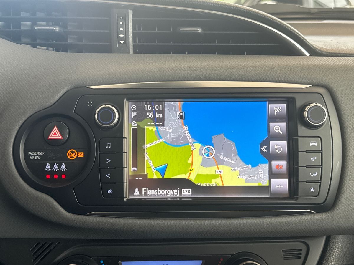 Billede af Toyota Yaris 1,5 Hybrid H2 Safety Sense E-CVT 100HK 5d Trinl. Gear